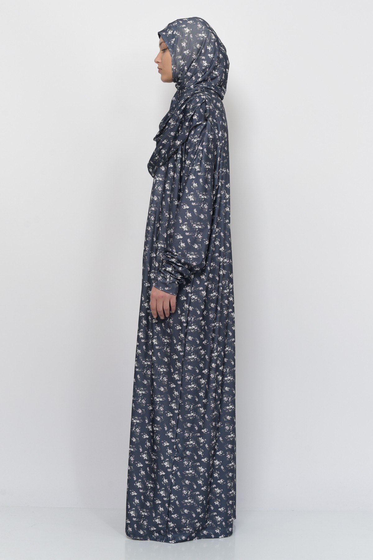 Elegant Lycra One-Piece Prayer Dress - Comfortable and Practical