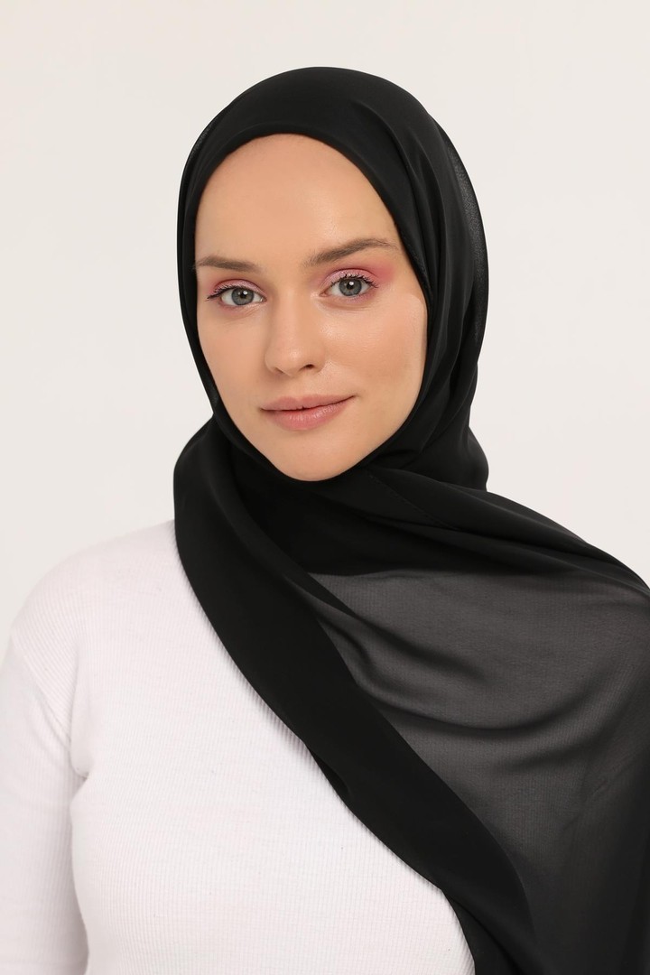 Ready-to-Wear Chiffon Shawl with Bonnet