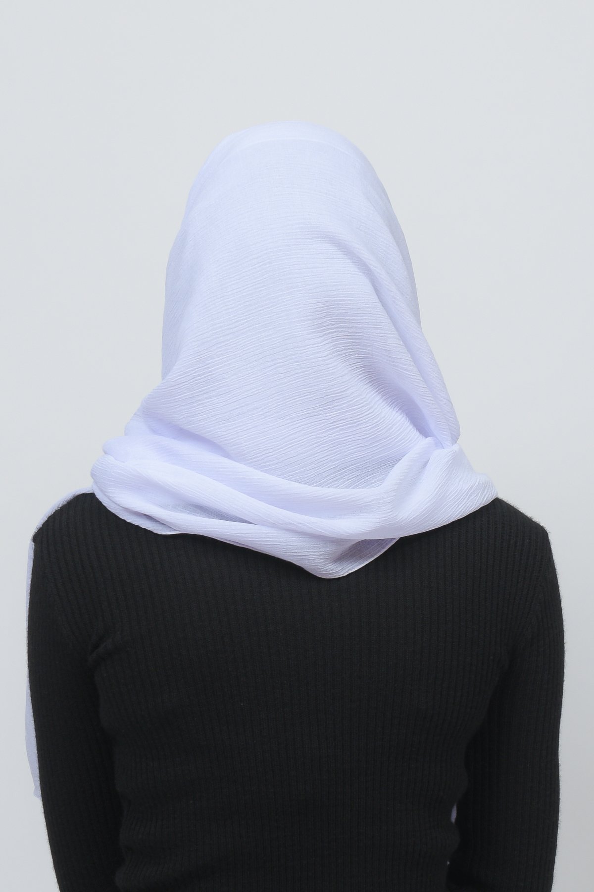 Mira Crinkled Hijab Shawl - Comfort & Style 