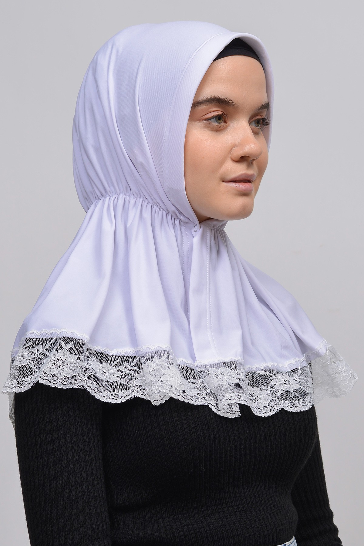 Lace Elastic Shirred Hijab - Comfortable and Stylish 