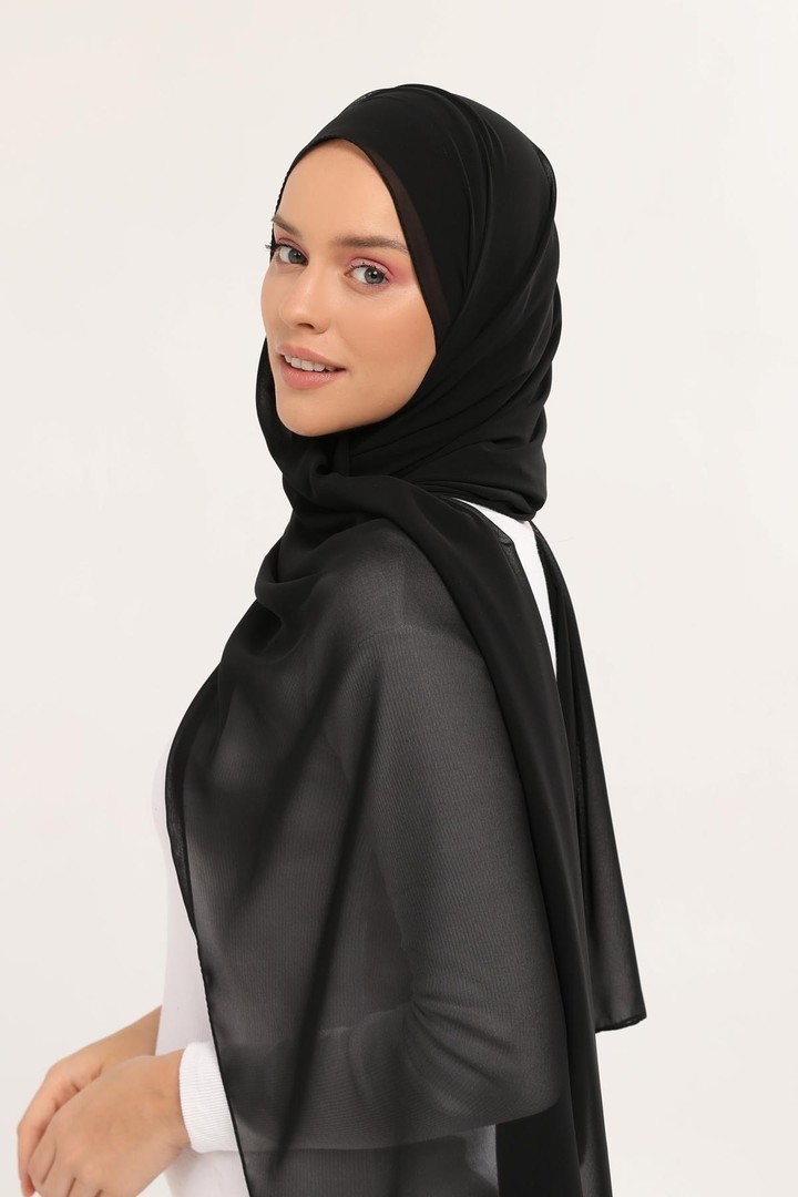 Organic Daily Wear Bonnet and Chiffon Shawl