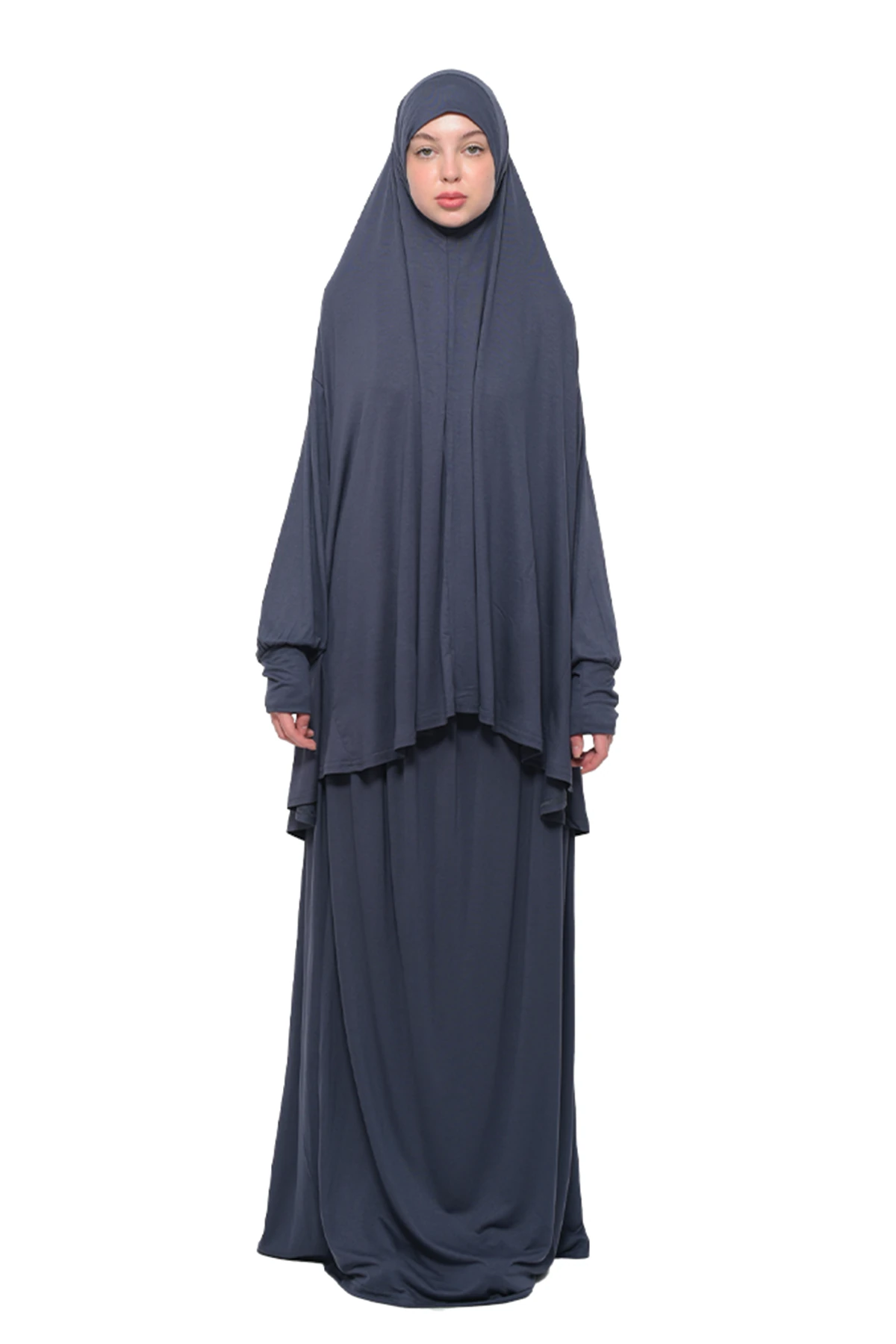 Pratik İki Parça Pamuklu Yarasa Kollu Başörtülü Organik Tesettür Namaz Elbisesi - Füme