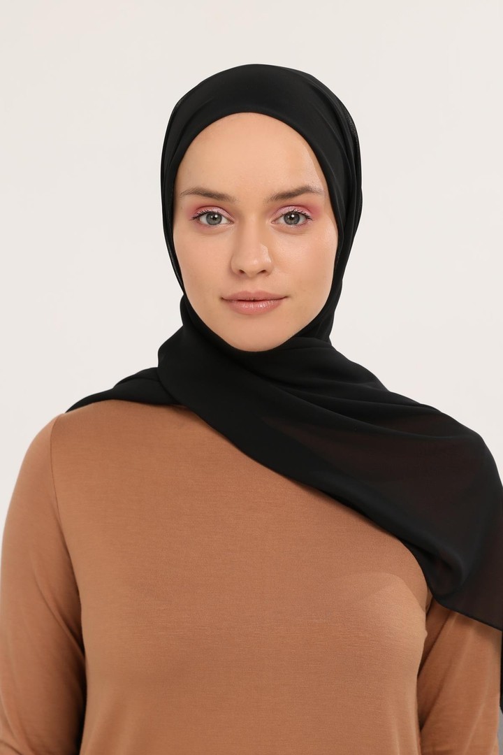 Practical Bonnet and Chiffon Shawl Set