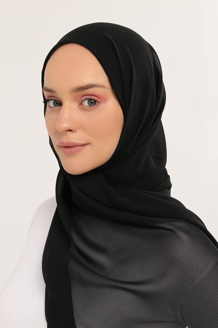 Ready-to-Wear Chiffon Shawl with Bonnet