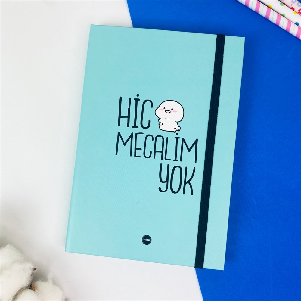 Hiç Mecalim Yok Tasarımlı Lastikli Defter