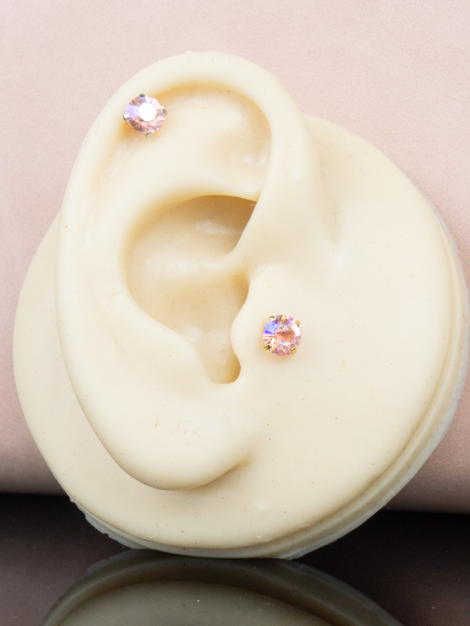 Pembe Baget Taş Toplu Helix Tragus Piercing