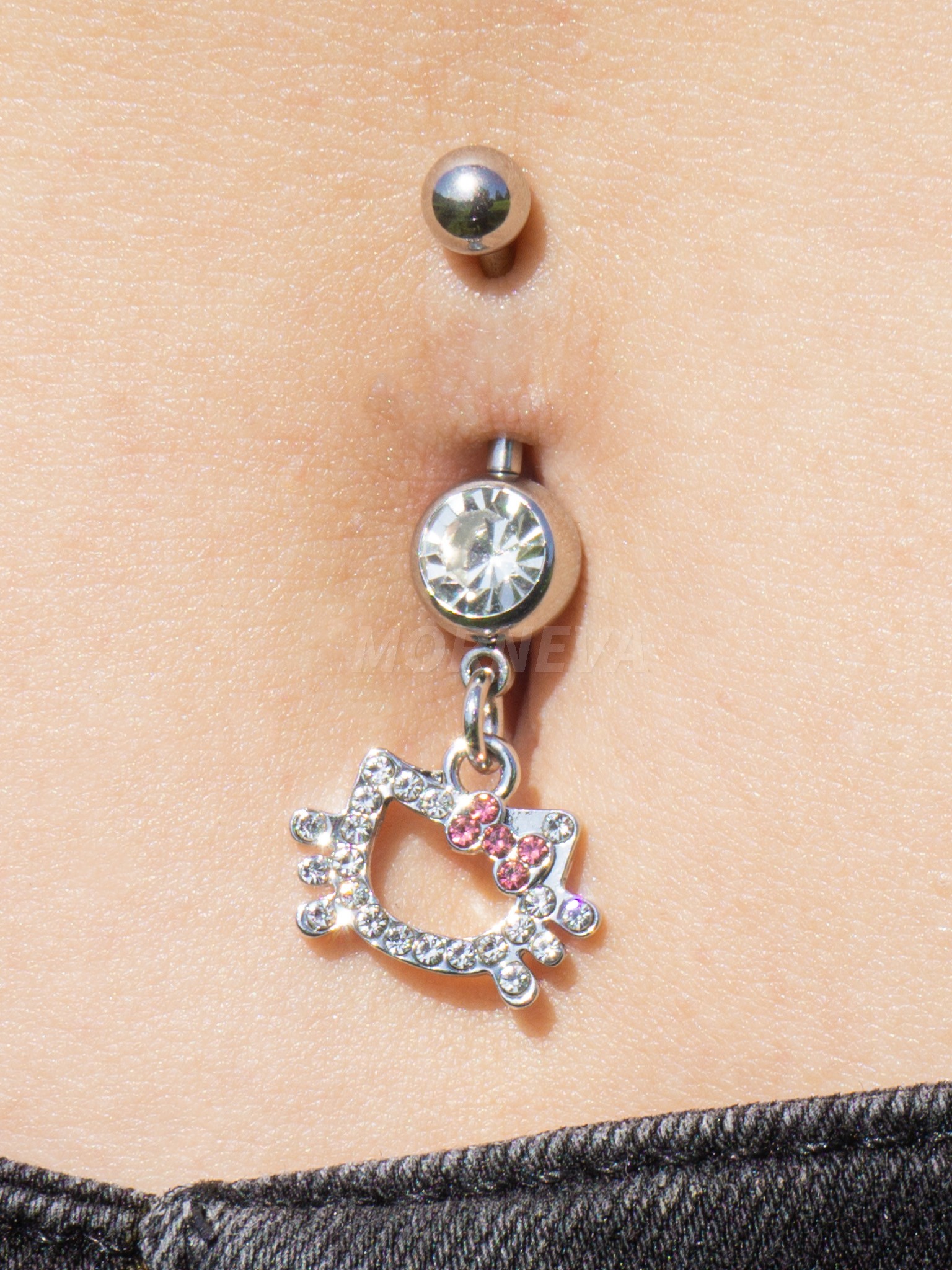 Hello Kitty Çelik Göbek Belly Piercingi