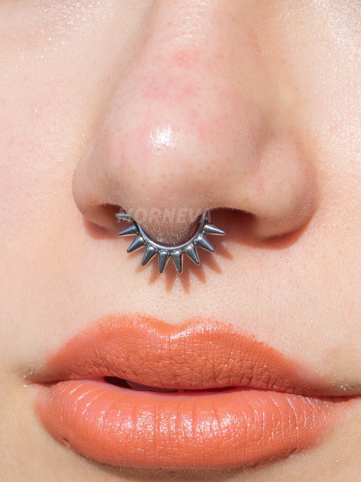 Cerrahi Çelik Çoklu Sivri Uç Spayk Kilitli Halka Daith Septum Burun Piercingi
