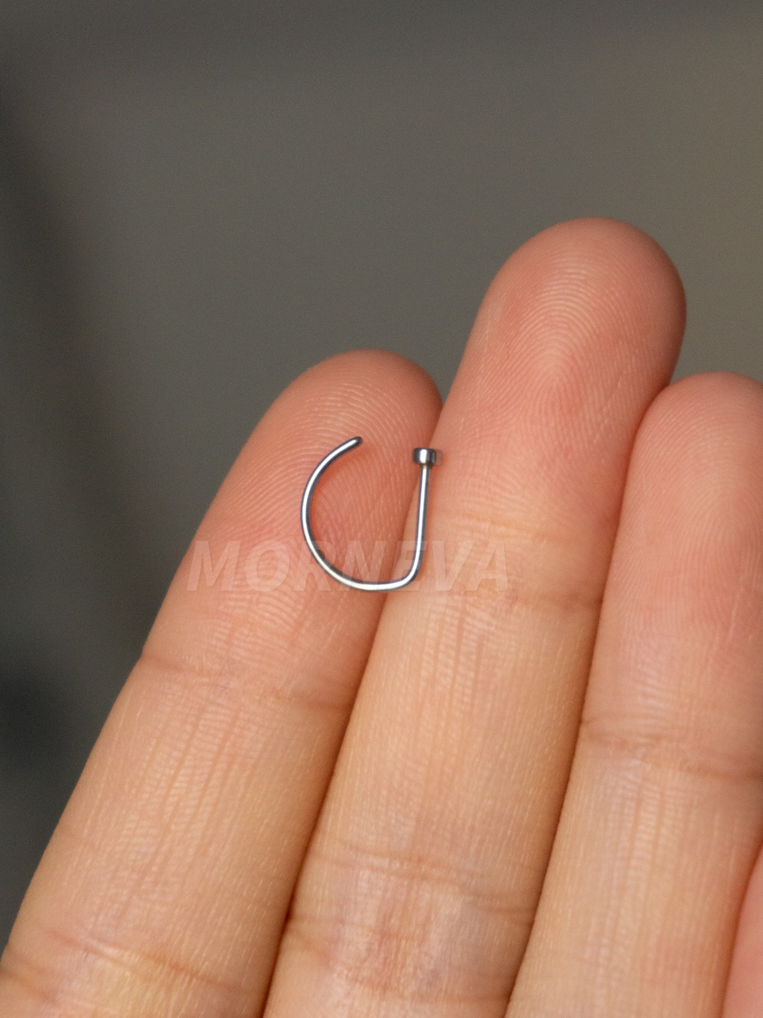 Cerrahi Çelik D Şekilli Yarım Halka Hızma Piercingi (1 Adet)