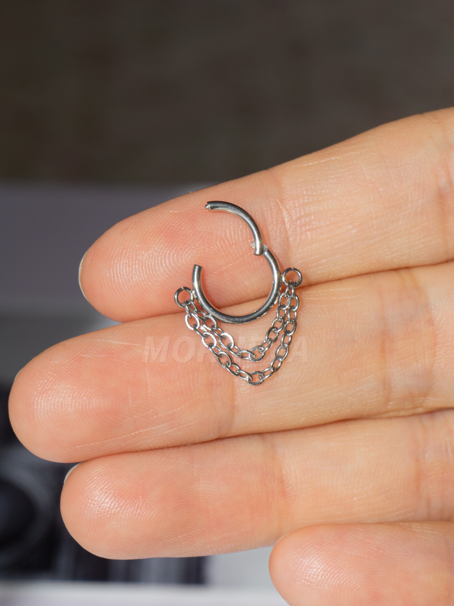 Cerrahi Çelik Zincir Sallantılı Klipsli Tam Halka Helix Conch Piercingi (1 Adet)
