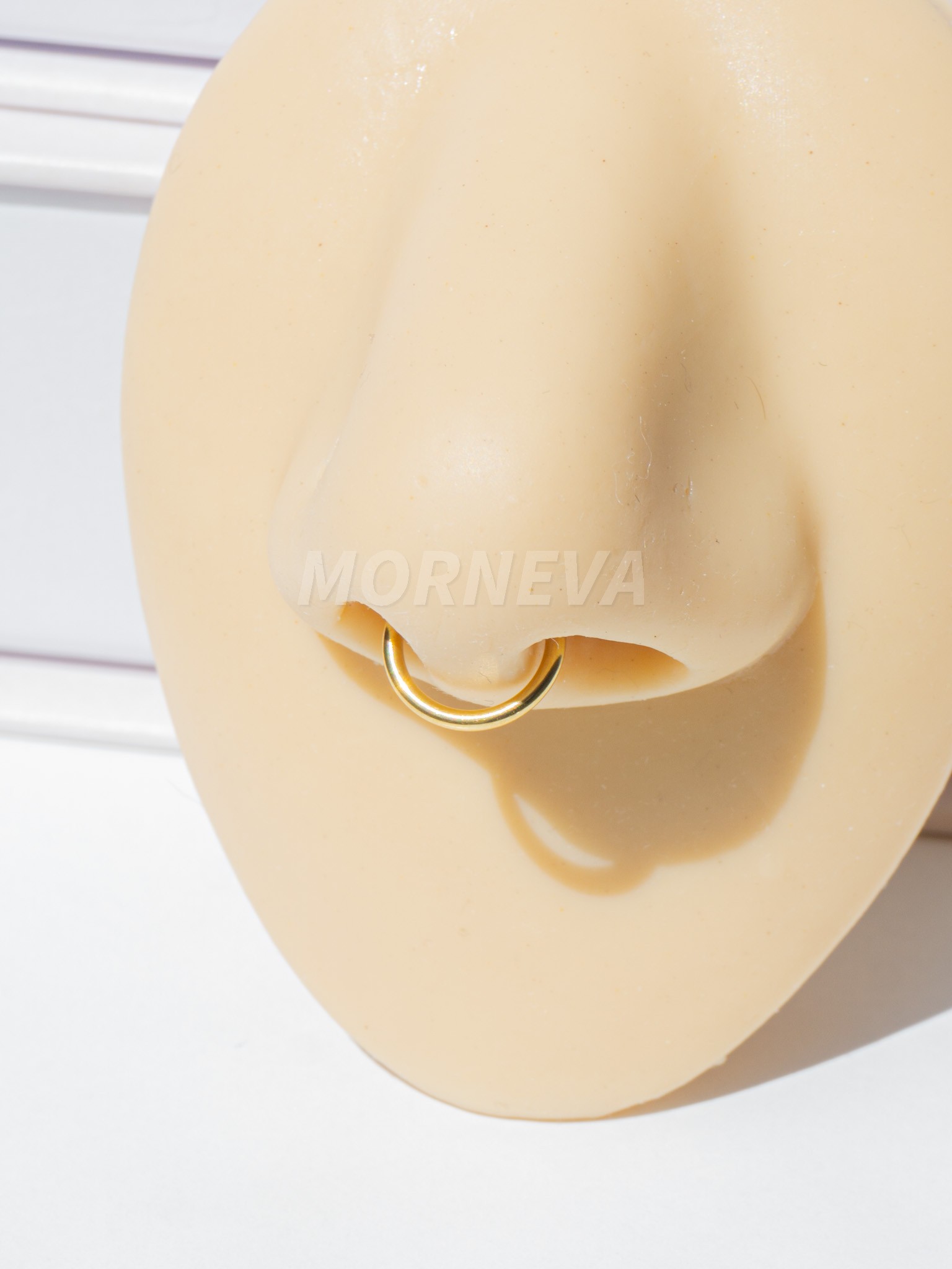Cerrahi Çelik Klipsli Tam Halka Septum Daith Helix Tragus Smiley Conch Piercingi (1 Adet) - Altın