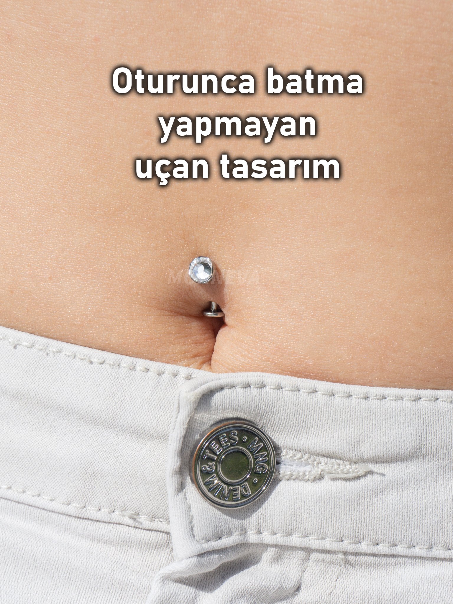 Titanyum Kristal Taş Uçan Göbek Ters Belly Piercingi 