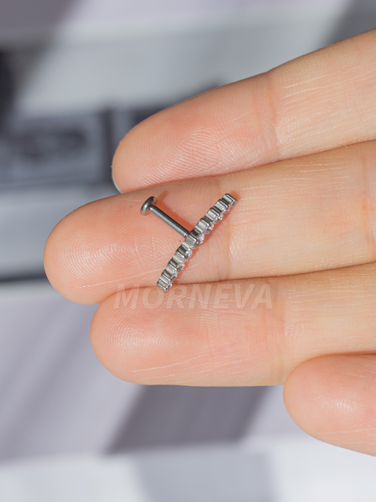 Titanyum Çoklu Daire Taşlı Kıkırdak Kulak Helix Conch Piercingi (1 Adet) - Gümüş