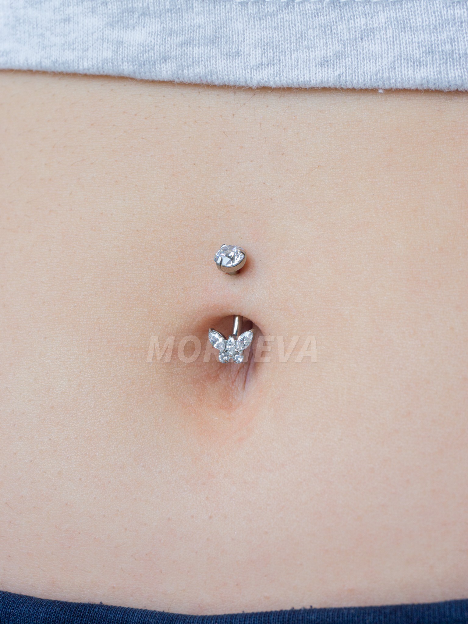 Titanyum Kristal Kelebek Taşlı Minimal Göbek Belly Piercingi