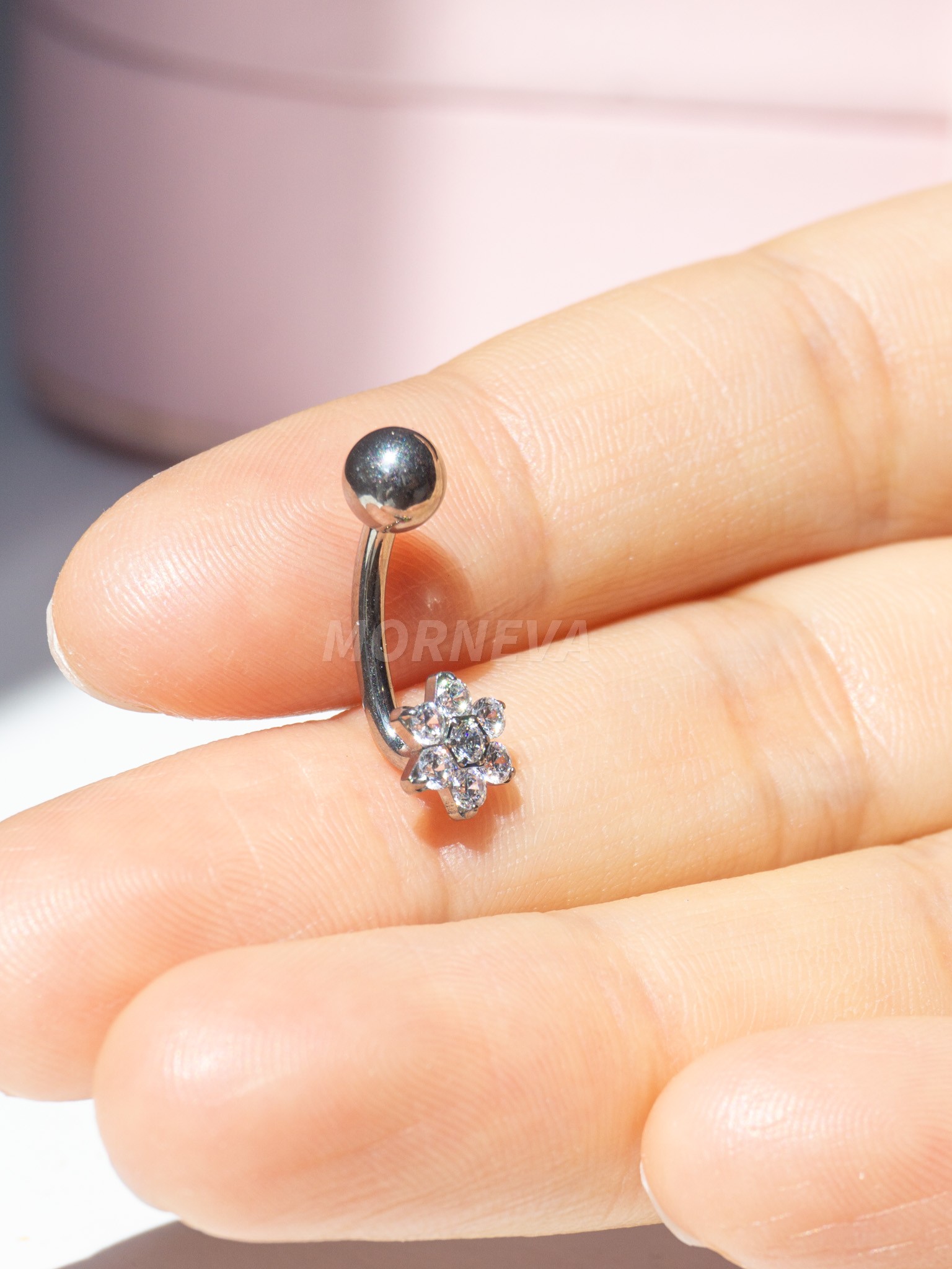 Titanyum Minik Papatya Göbek Piercing
