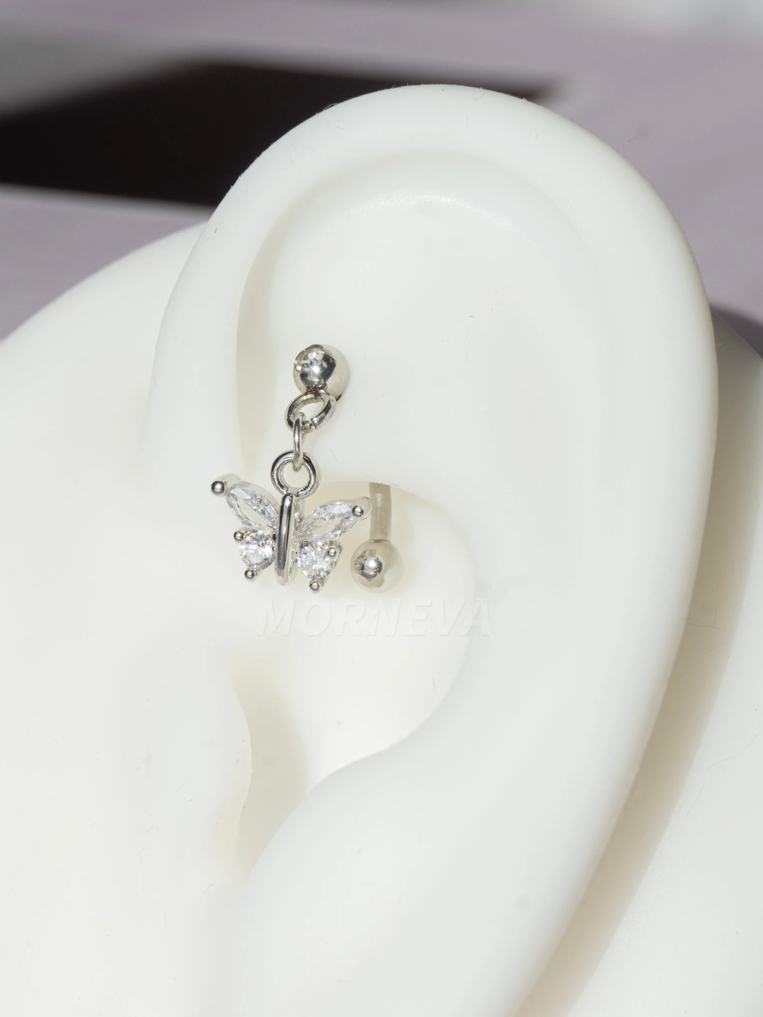 Sallantılı Çelik Rook Piercingi 8mm (1 Adet) - Kelebek