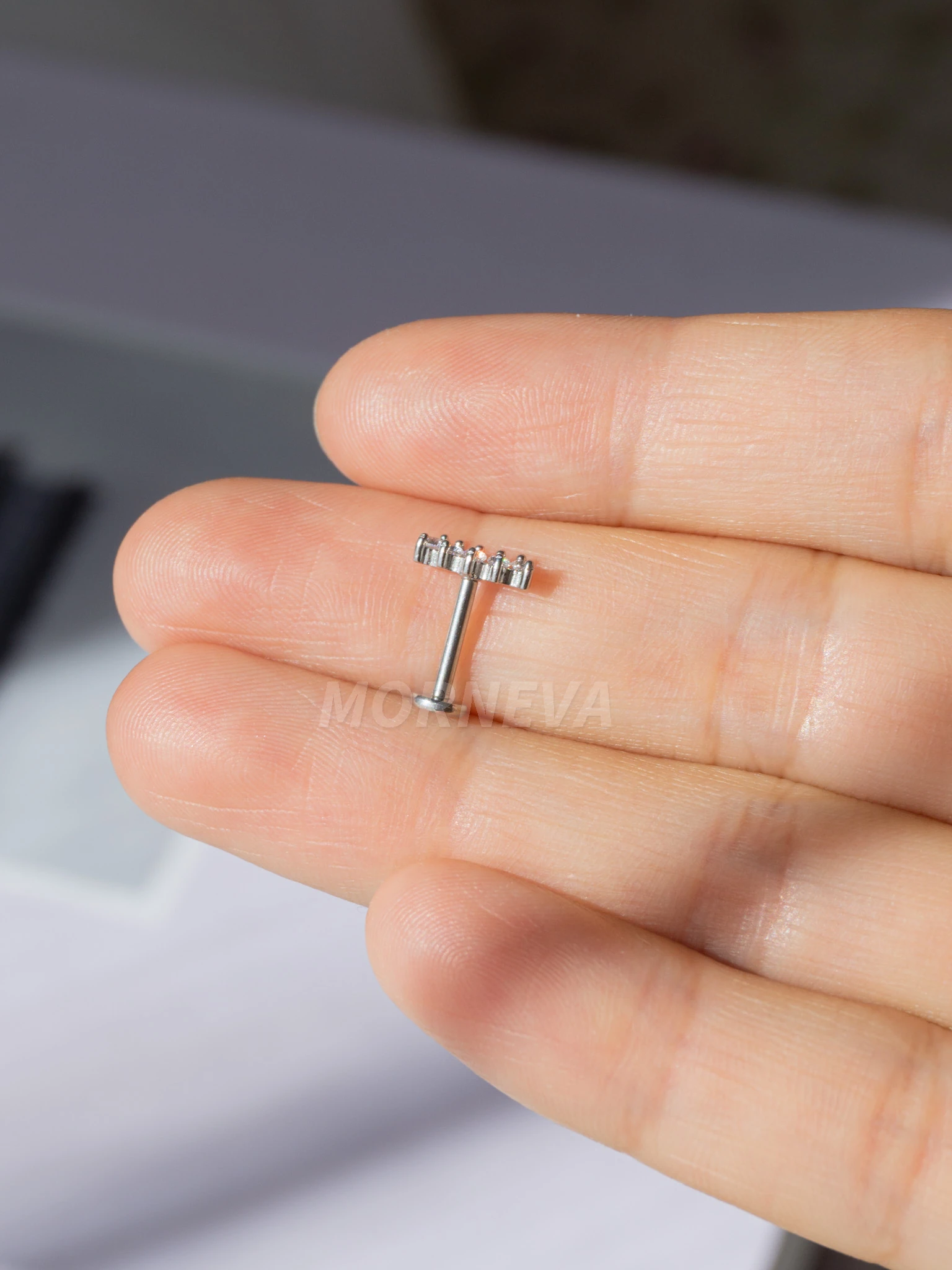 Çelik Minimal Daire Taşlar Kıkırdak Kulak Helix Conch Tragus Piercingi (1 Adet)