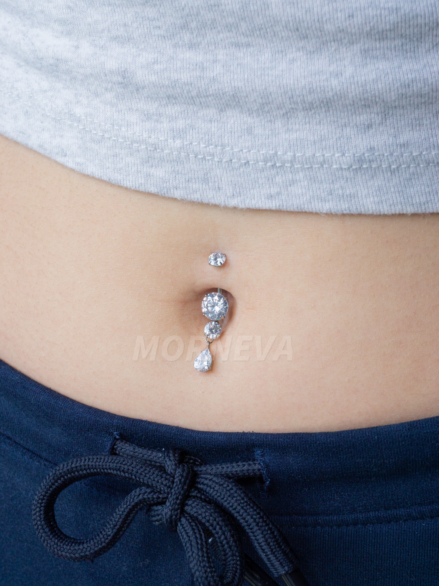 Titanyum Kristal Damla Taş Sallantılı Minimal Göbek Belly Piercingi