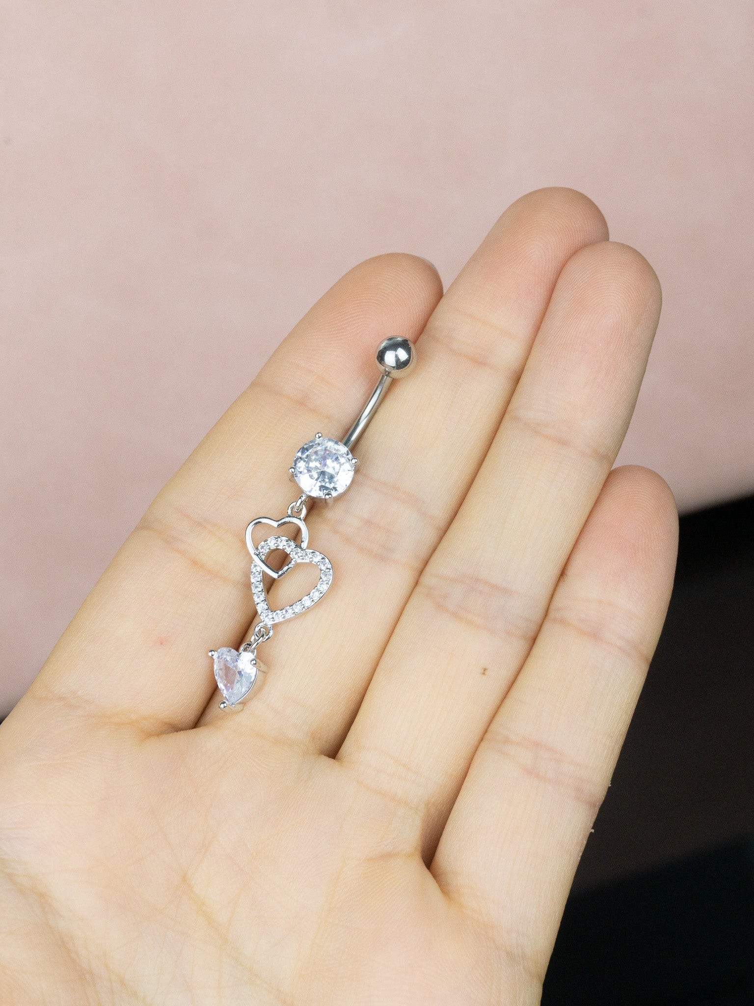 İç İçe Kalpler Sallantı Çelik Göbek Piercing