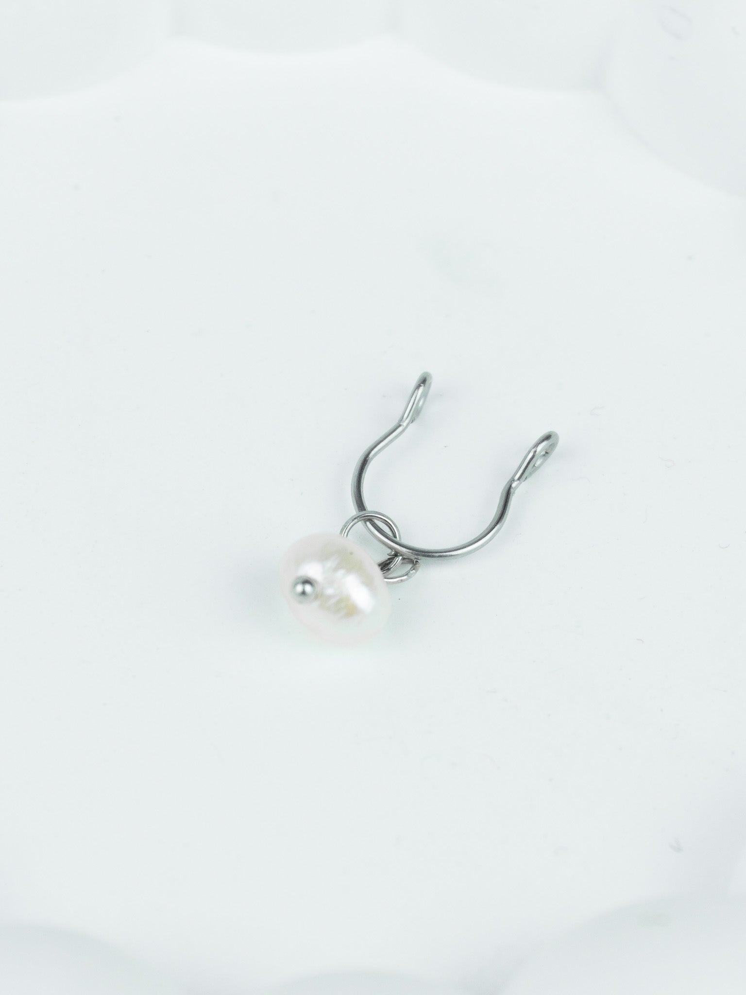 Gerçek İnci Tekli Sallantı Sıkıştırma Klips Fake Piercing Adet