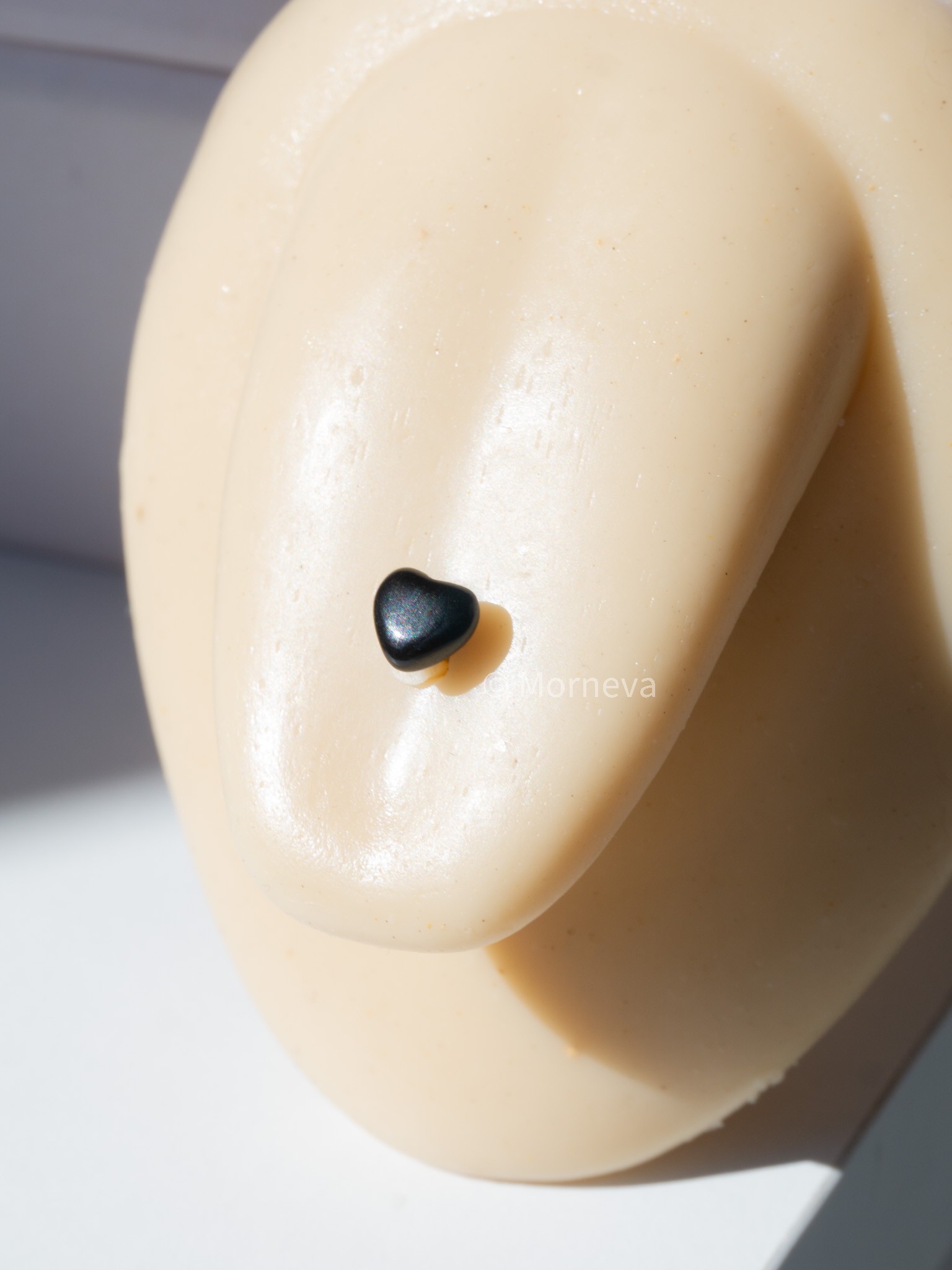 Minimal Şeker Kalp Çelik Dil Piercingi