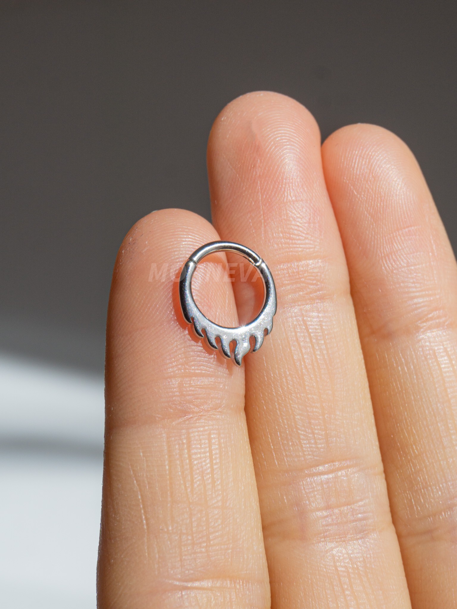 Cerrahi Çelik Ateş Sarkıtı Kilitli Halka Daith Septum Burun Piercingi