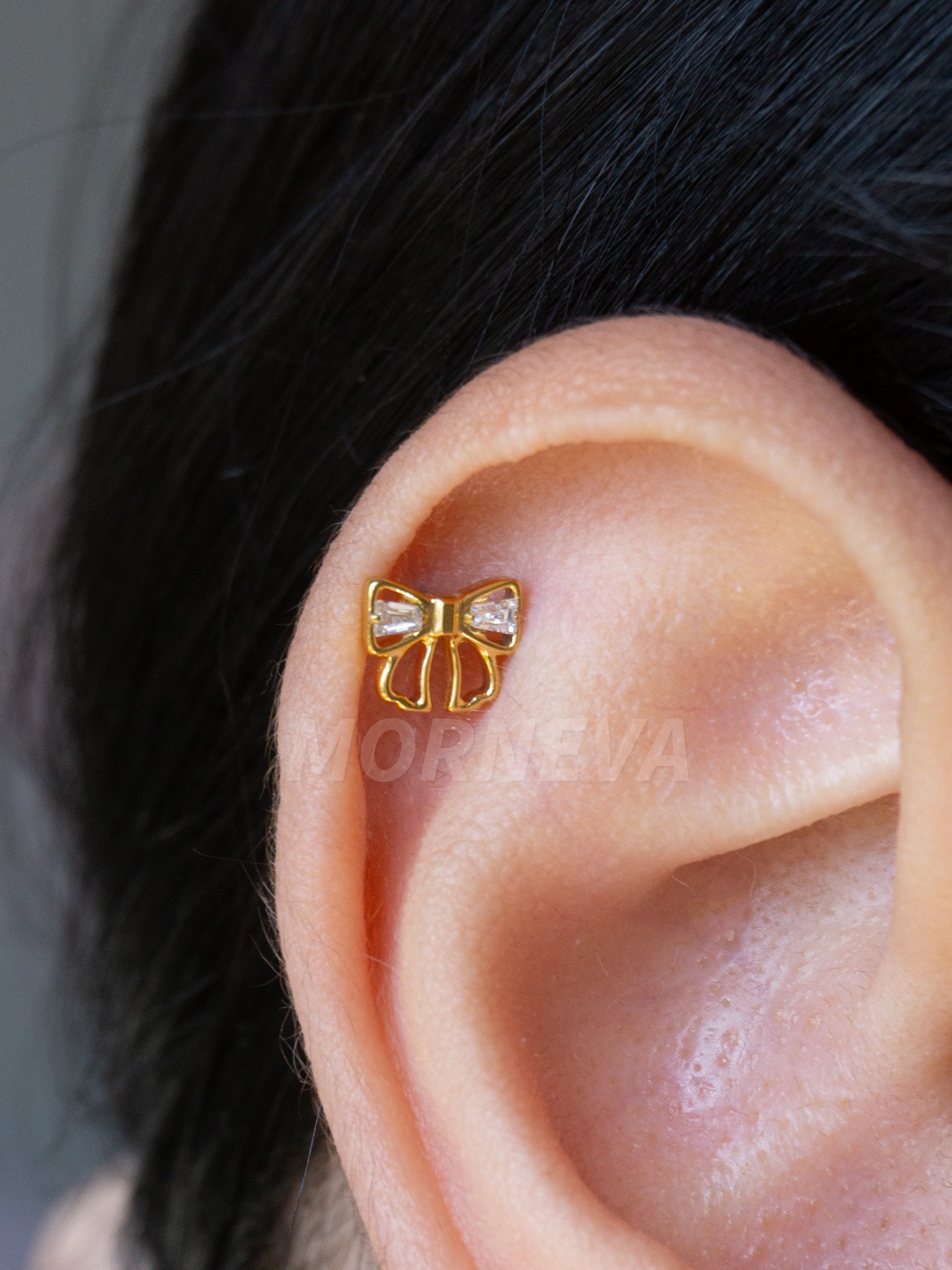Titanyum Taşlı Hello Kitty Fiyonk Kıkırdak Kulak Helix Tragus Piercingi (1 Adet) - Altın