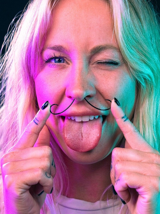 Cerrahi Çelik Bıyık Septum Burun Piercingi