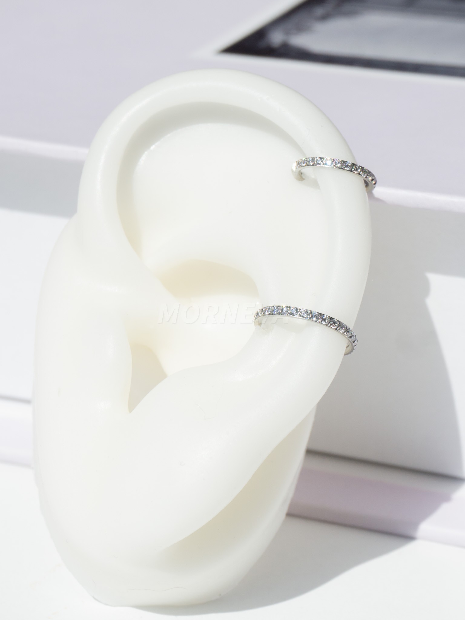 Cerrahi Çelik Taşlı Halka Helix Conch Piercingi