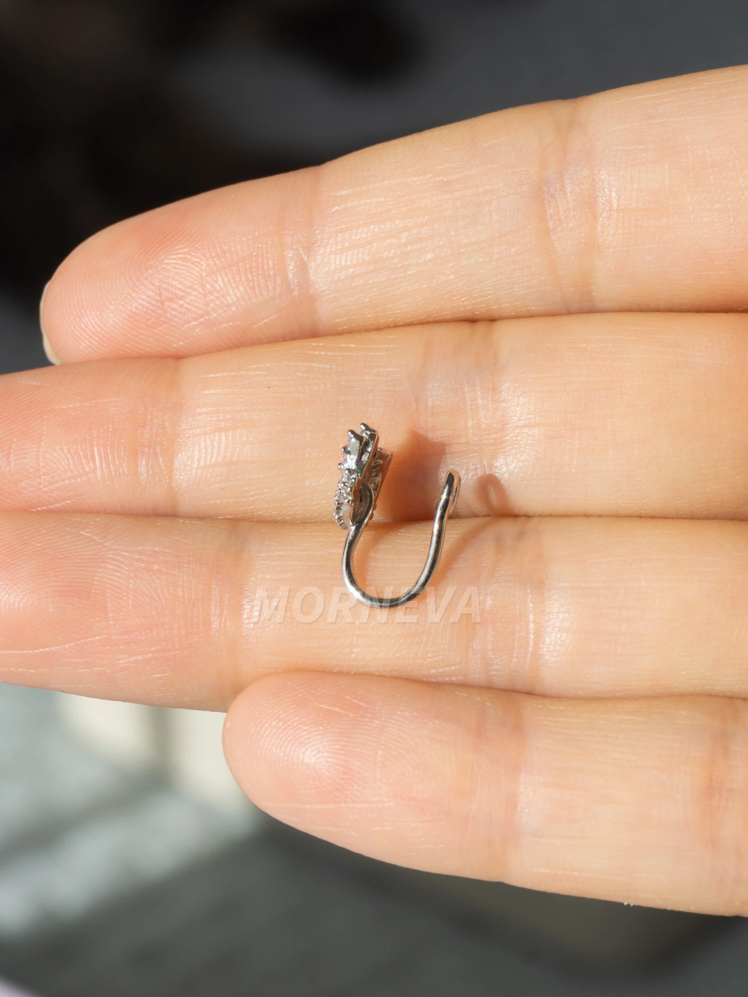 Deliksiz Hello Kitty Hızma Burun Piercingi (1 Adet)