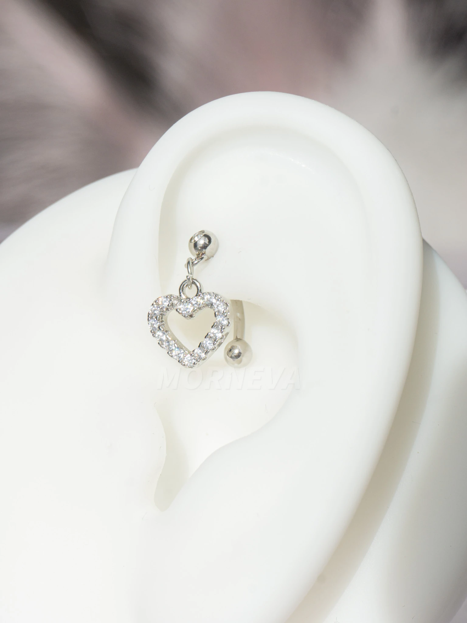 Sallantılı Çelik Rook Piercingi 8mm (1 Adet) - Kalp