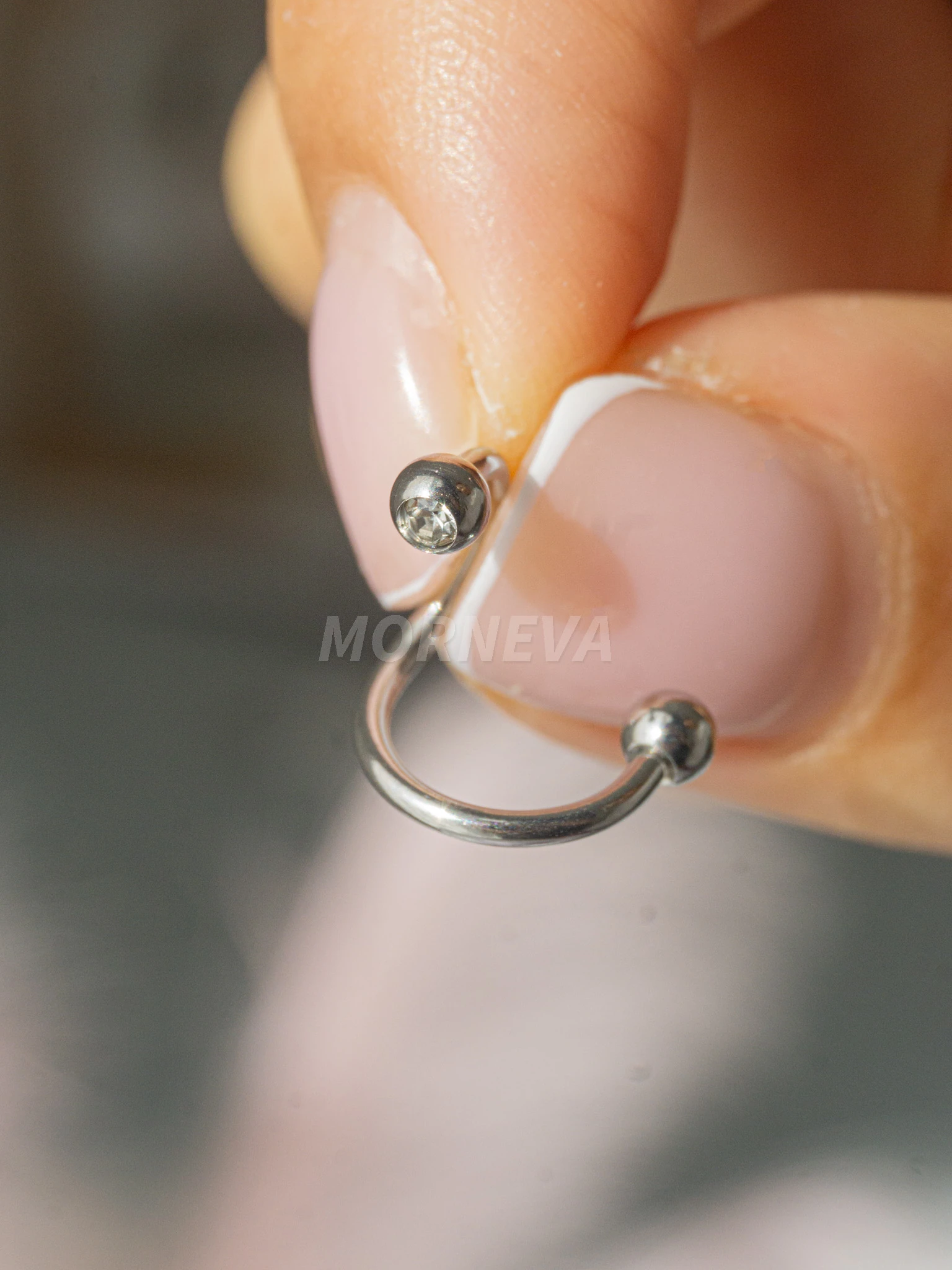 Cerrahi Çelik Taşlı Spiral Kulak Helix Conch Tragus Piercingi (1 Adet)