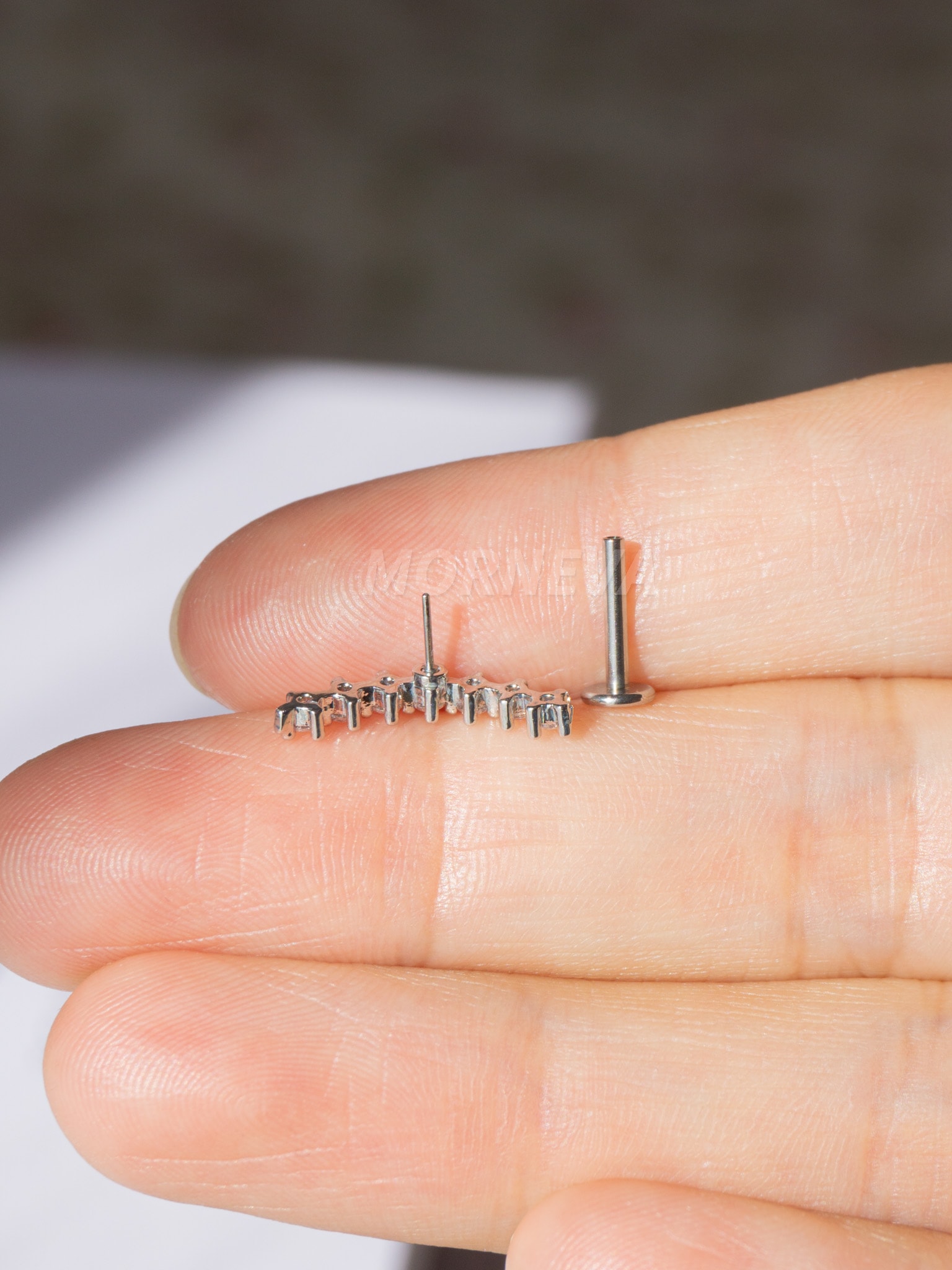 Vidasız Çelik Barlı Daire Taşlar Kıkırdak Kulak Helix Conch Tragus Piercingi (1 Adet)