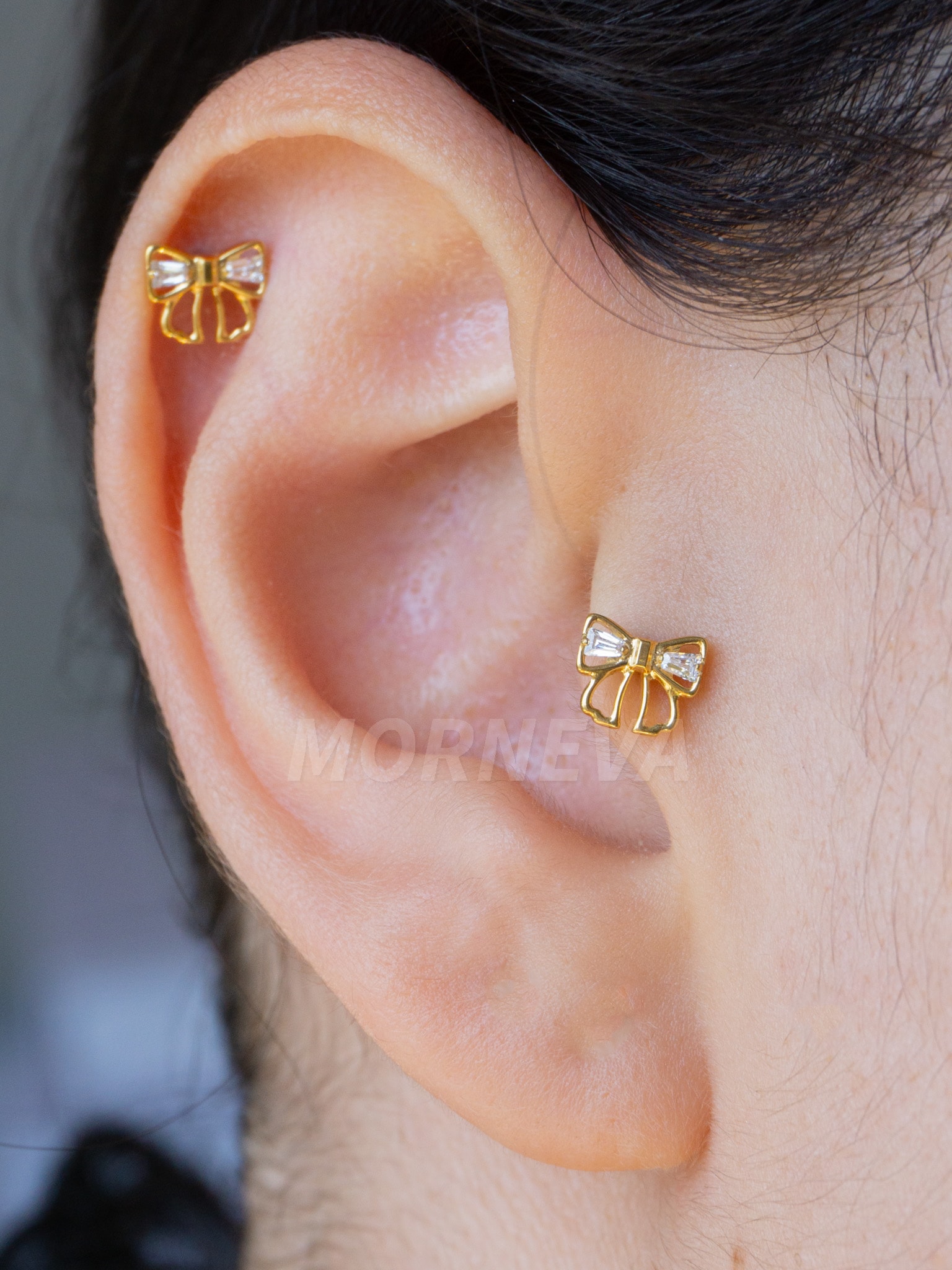 Titanyum Taşlı Hello Kitty Fiyonk Kıkırdak Kulak Helix Tragus Piercingi (1 Adet) - Altın