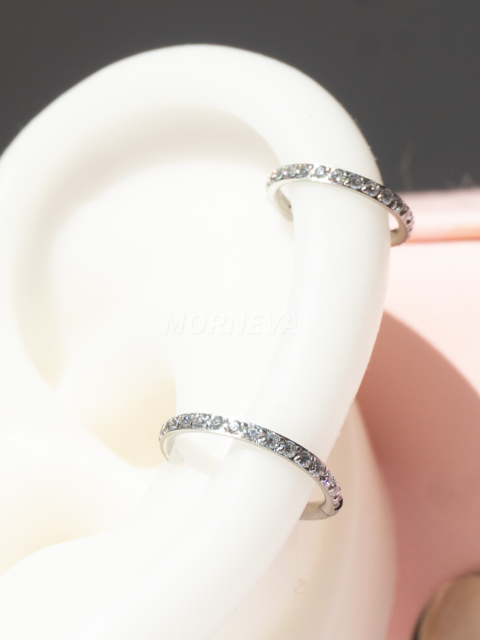 Cerrahi Çelik Taşlı Halka Helix Conch Piercingi