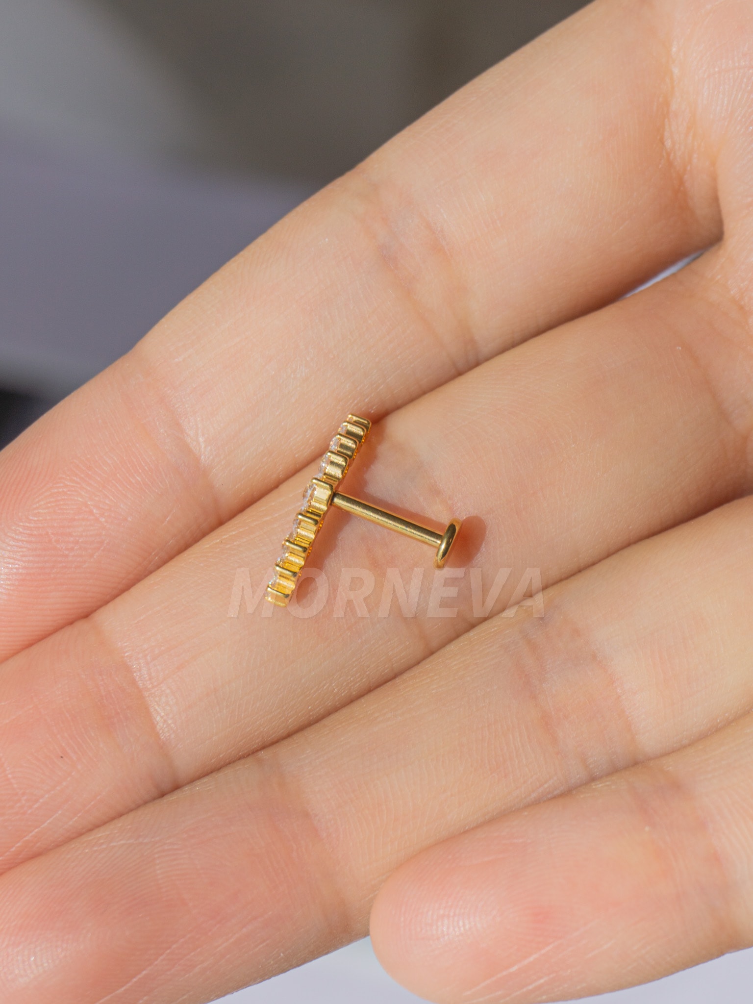Titanyum Çoklu Daire Taşlı Kıkırdak Kulak Helix Conch Piercingi (1 Adet) - Altın