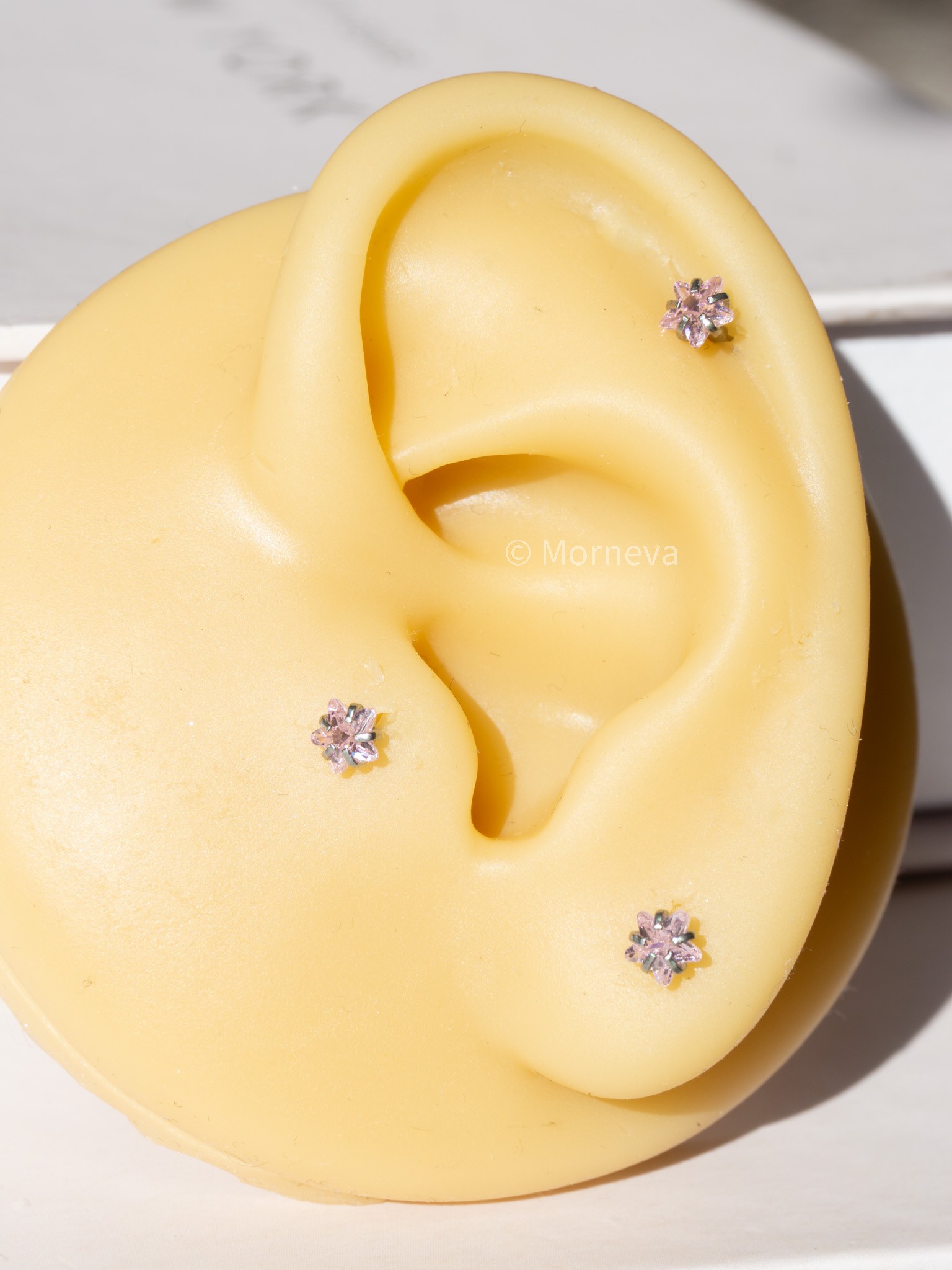 Pembe Cerrahi Çelik Kristal Taş Conch Lobe Helix Kıkırdak Tragus Piercingi (1 Adet)