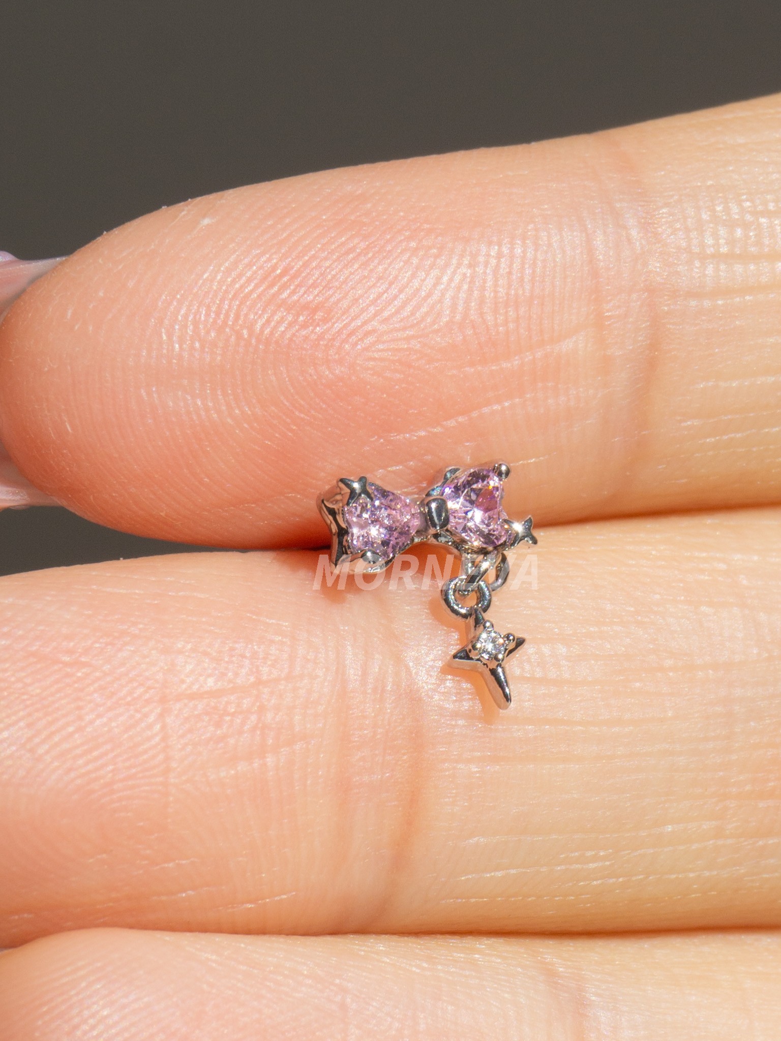 Pembe Fiyonk Hello Kitty Helix Conch Piercingi Küpe (1 Adet)