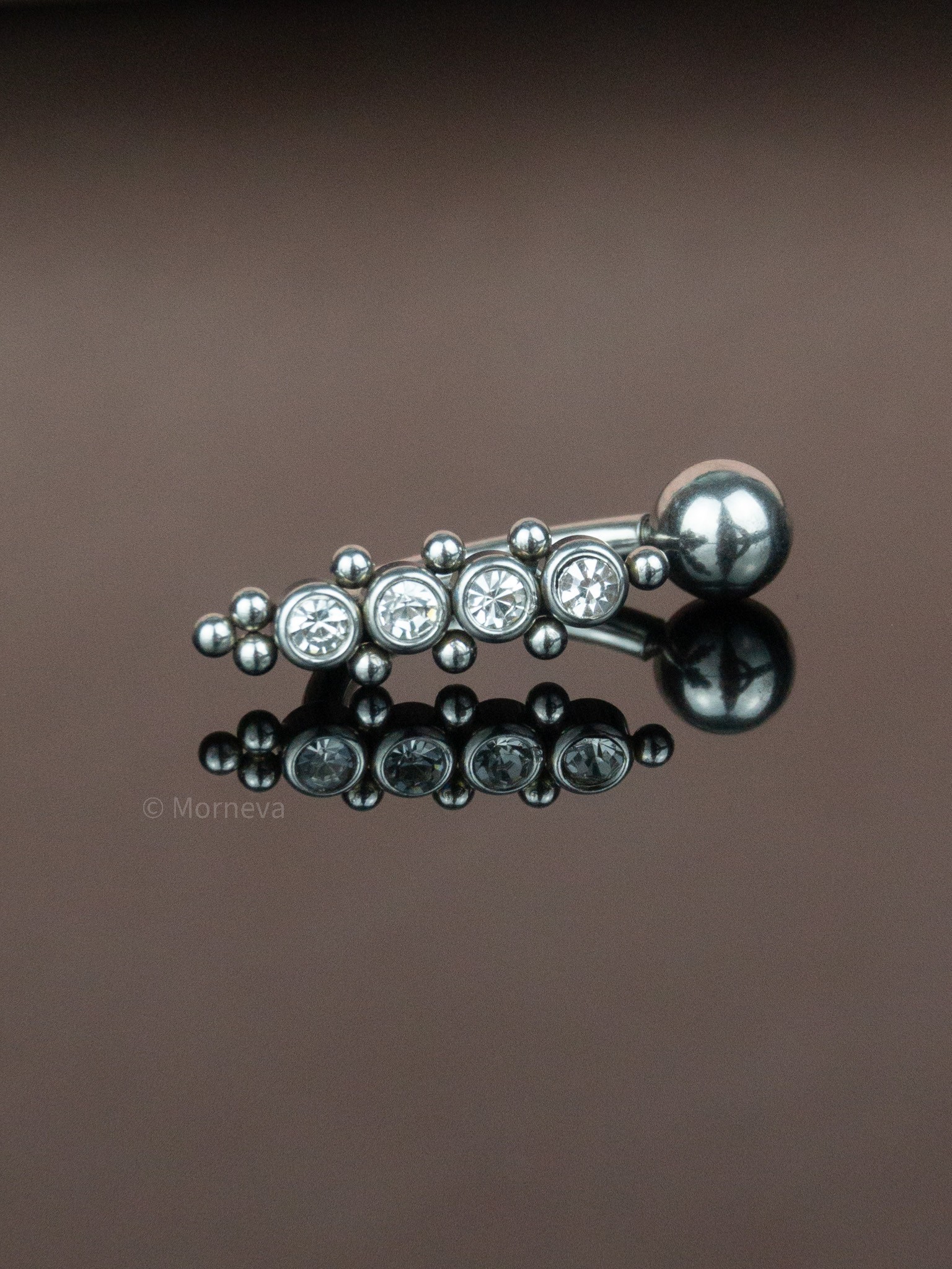 Ters Üstten Sıra 4 Taşlı Çelik Göbek Piercing