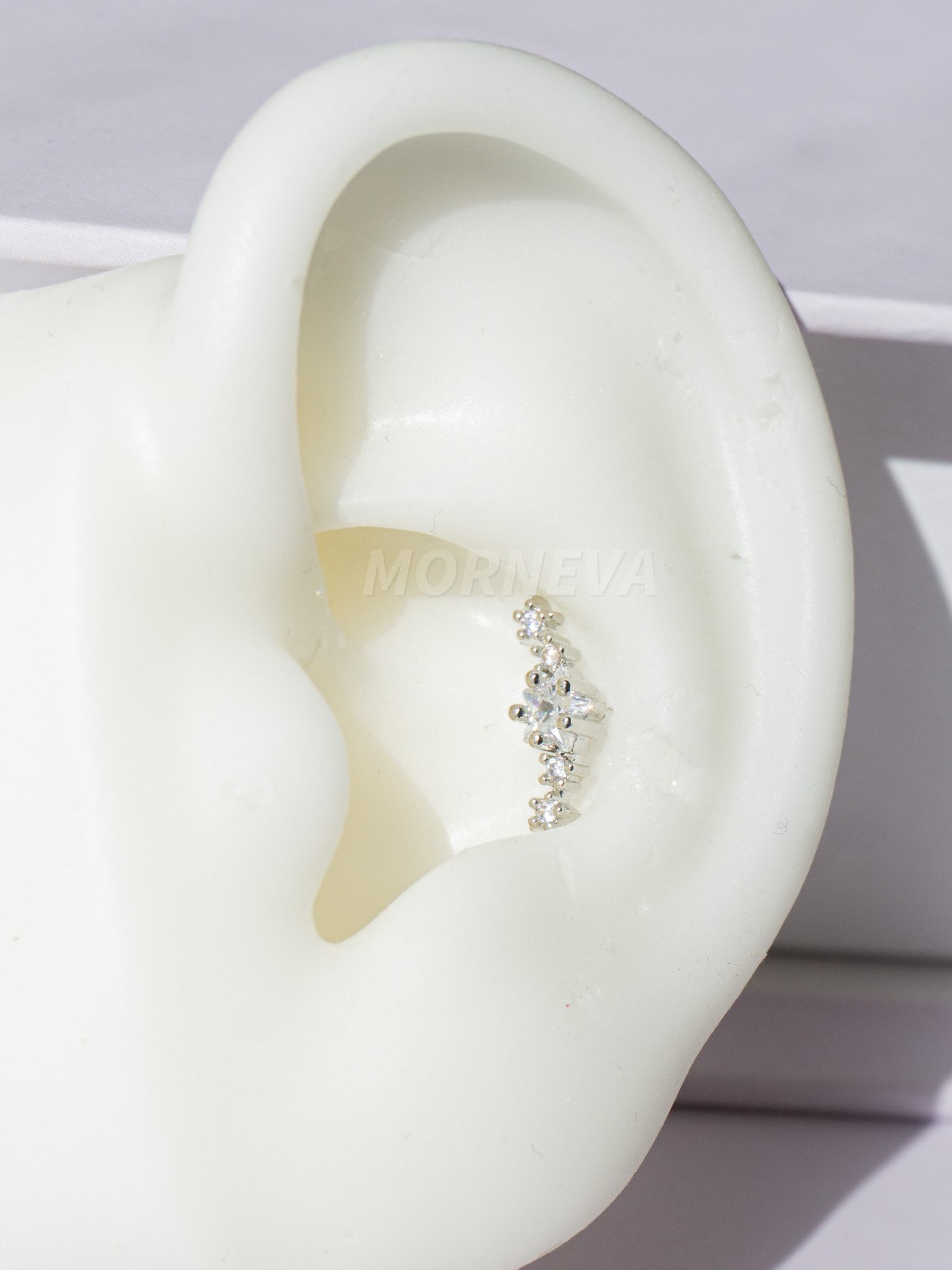 Vidasız Çelik Barlı Yıldızlar Kıkırdak Kulak Helix Conch Tragus Piercingi (1 Adet)