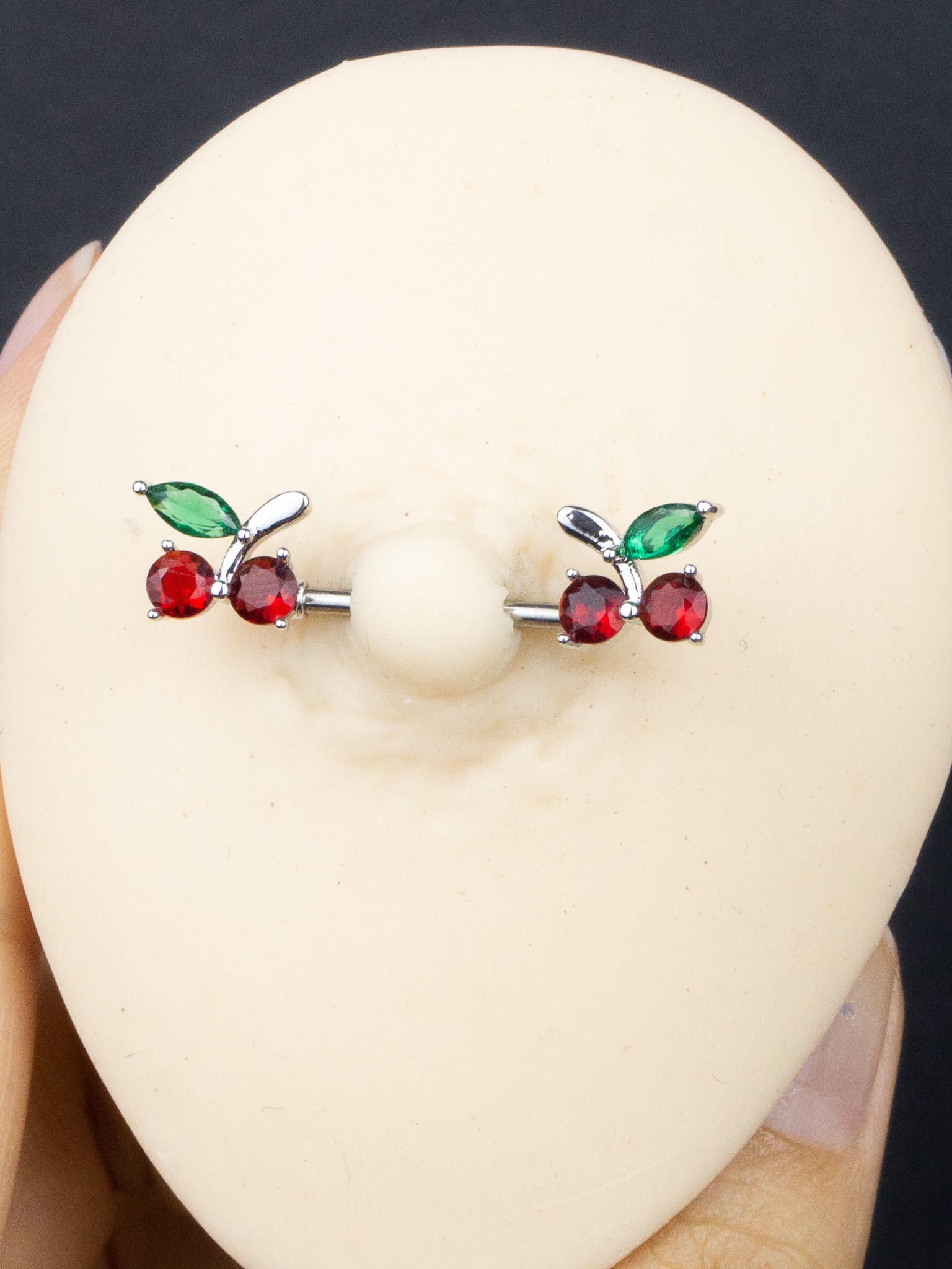 Vişneler Meme Ucu Nipple Piercingi 1.6mm Bar 1 Adet