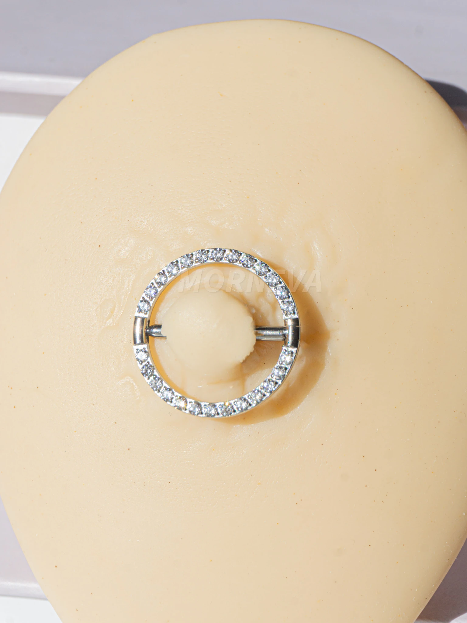 Titanyum Tam Tur Taşlı Çember Halka Meme Ucu Nipple Piercingi 1.6mm Bar (1 Adet)