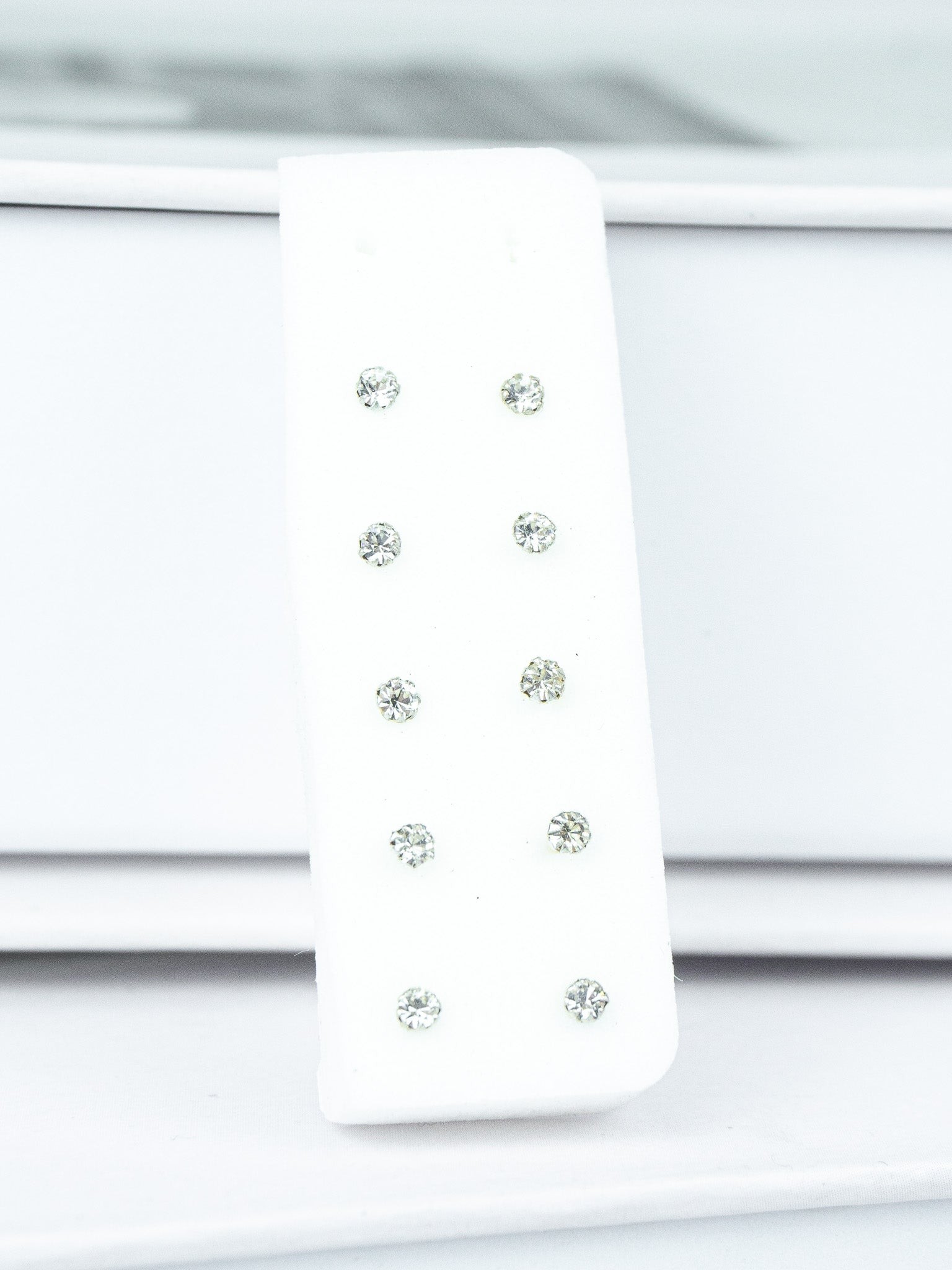 1mm Yuvarlak Taş Hızma Piercing