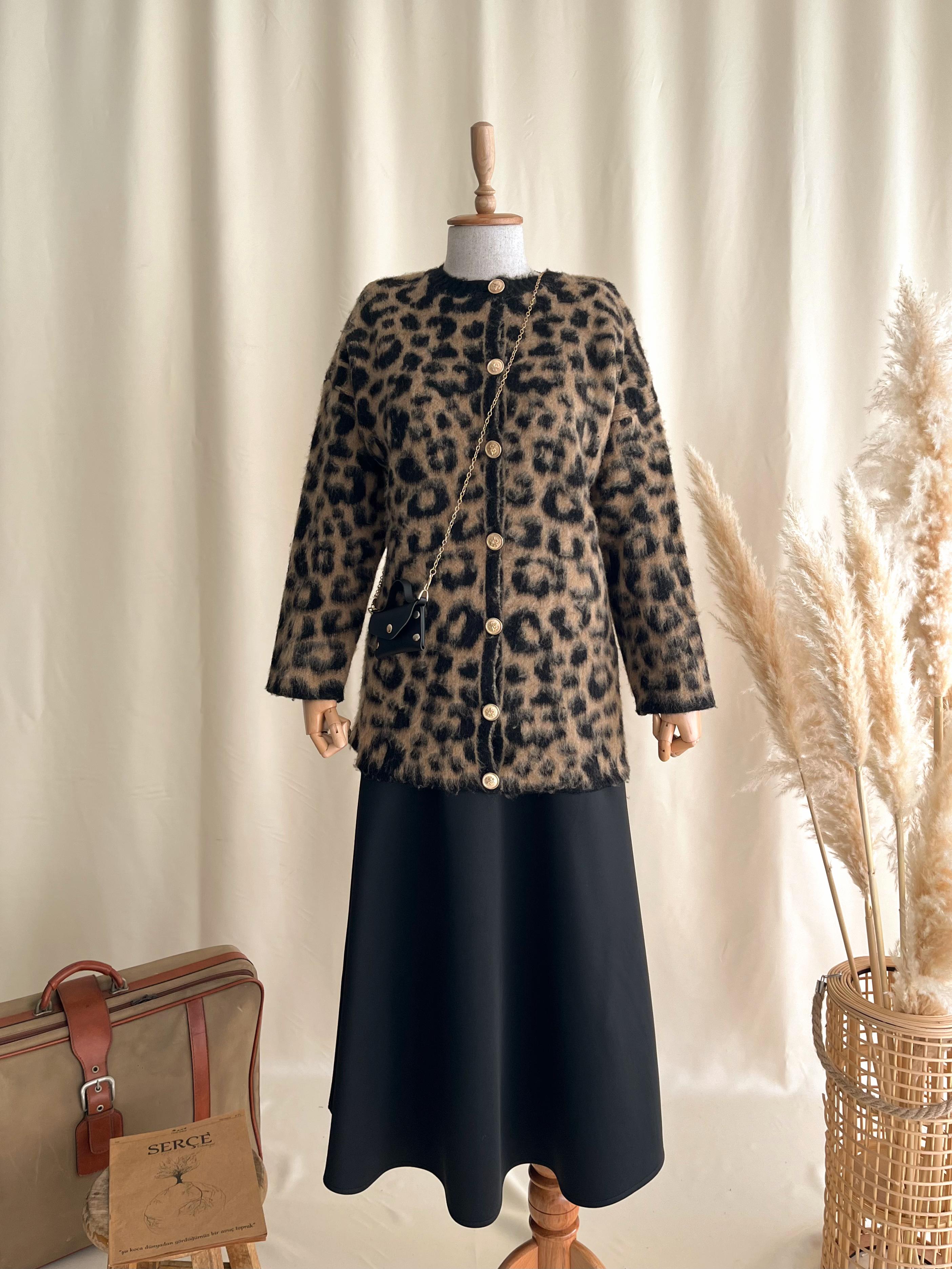 LEOPAR DESENLİ PREMİUM HIRKA 