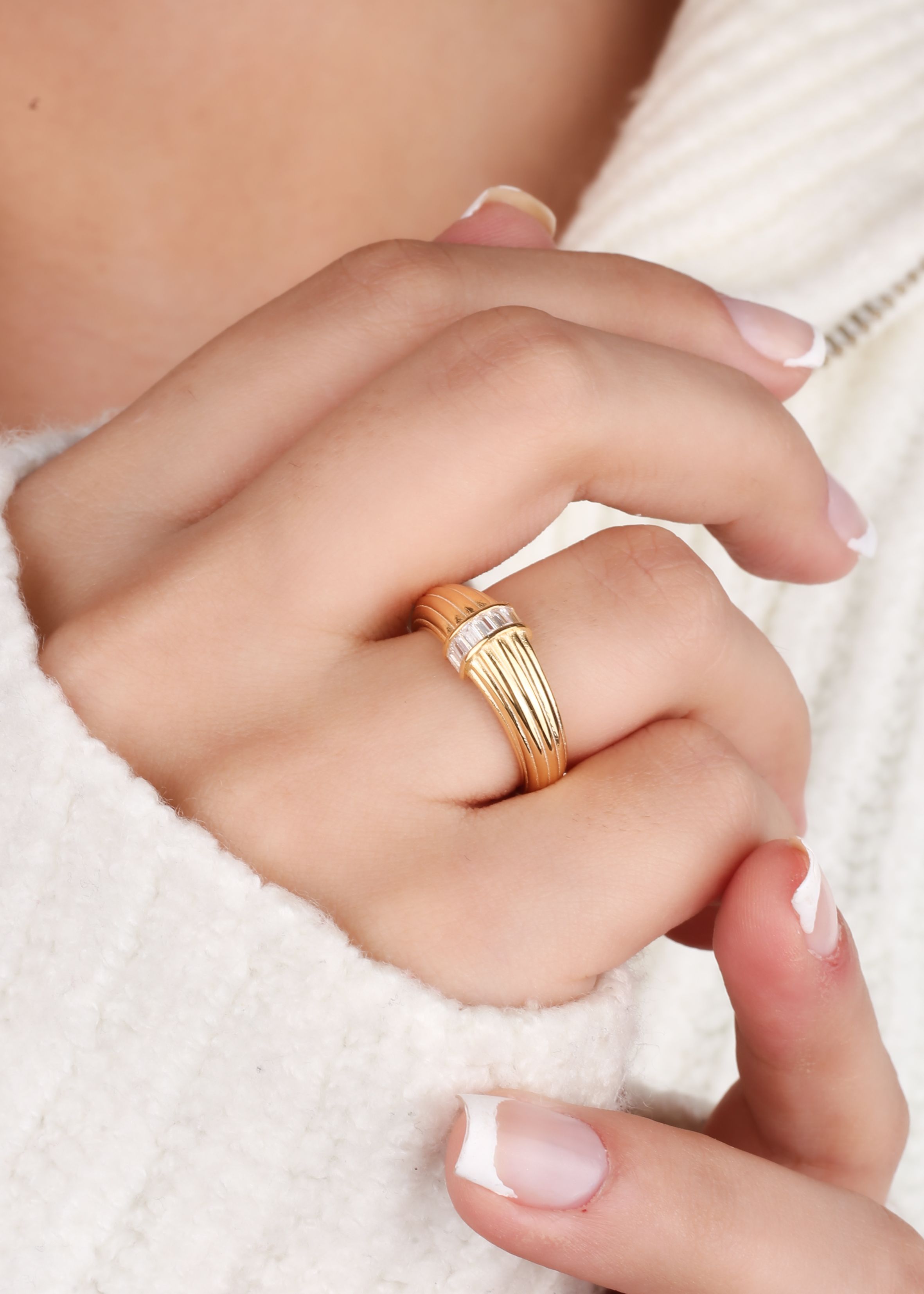 Silver Ring with Baguette Stone