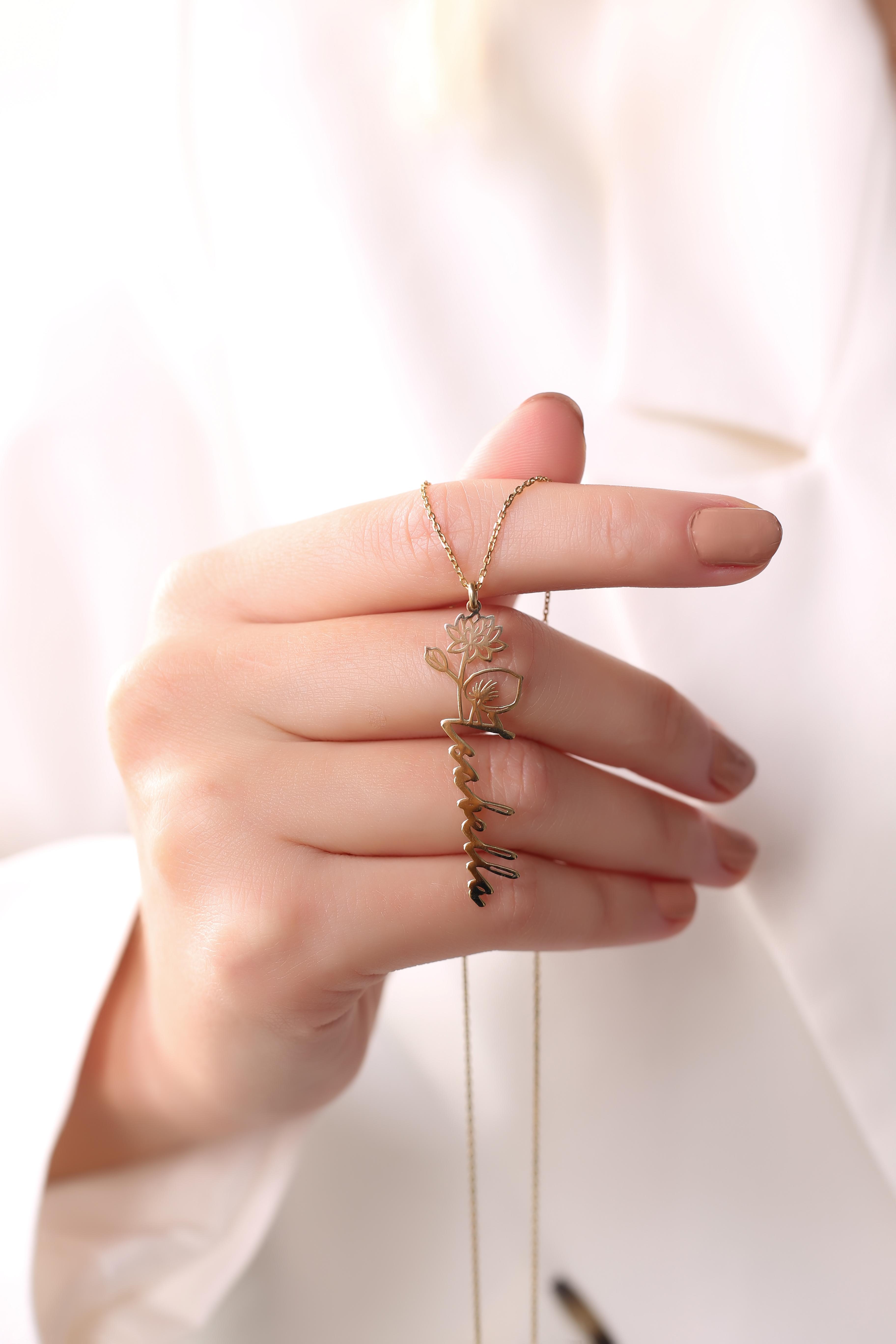 Collier de fleurs de naissance en argent nommé juillet - Or