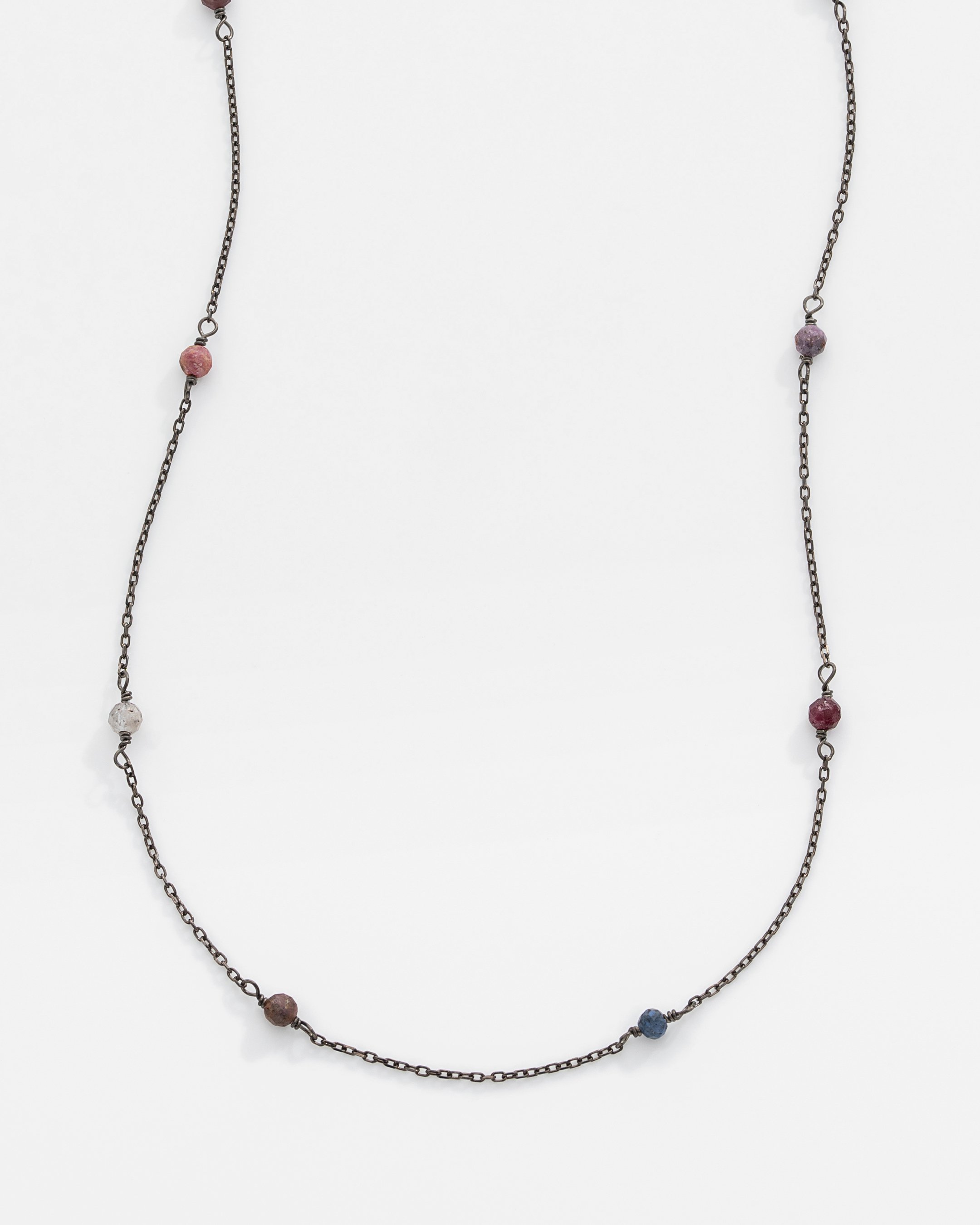 2.5 Carat Multicolor Sapphire Silver Necklace - Black Lapping