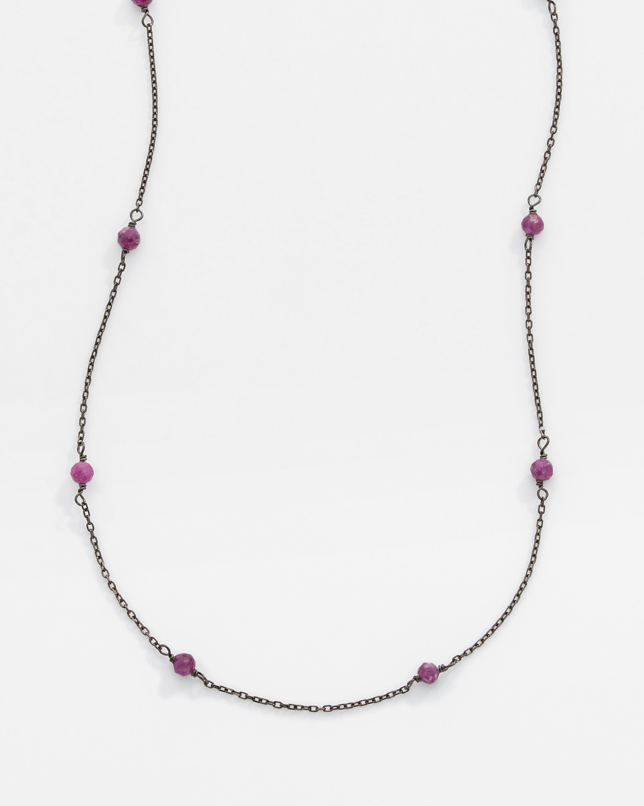 2.85 Carat Natural Ruby Silver Necklace - Black Lapping