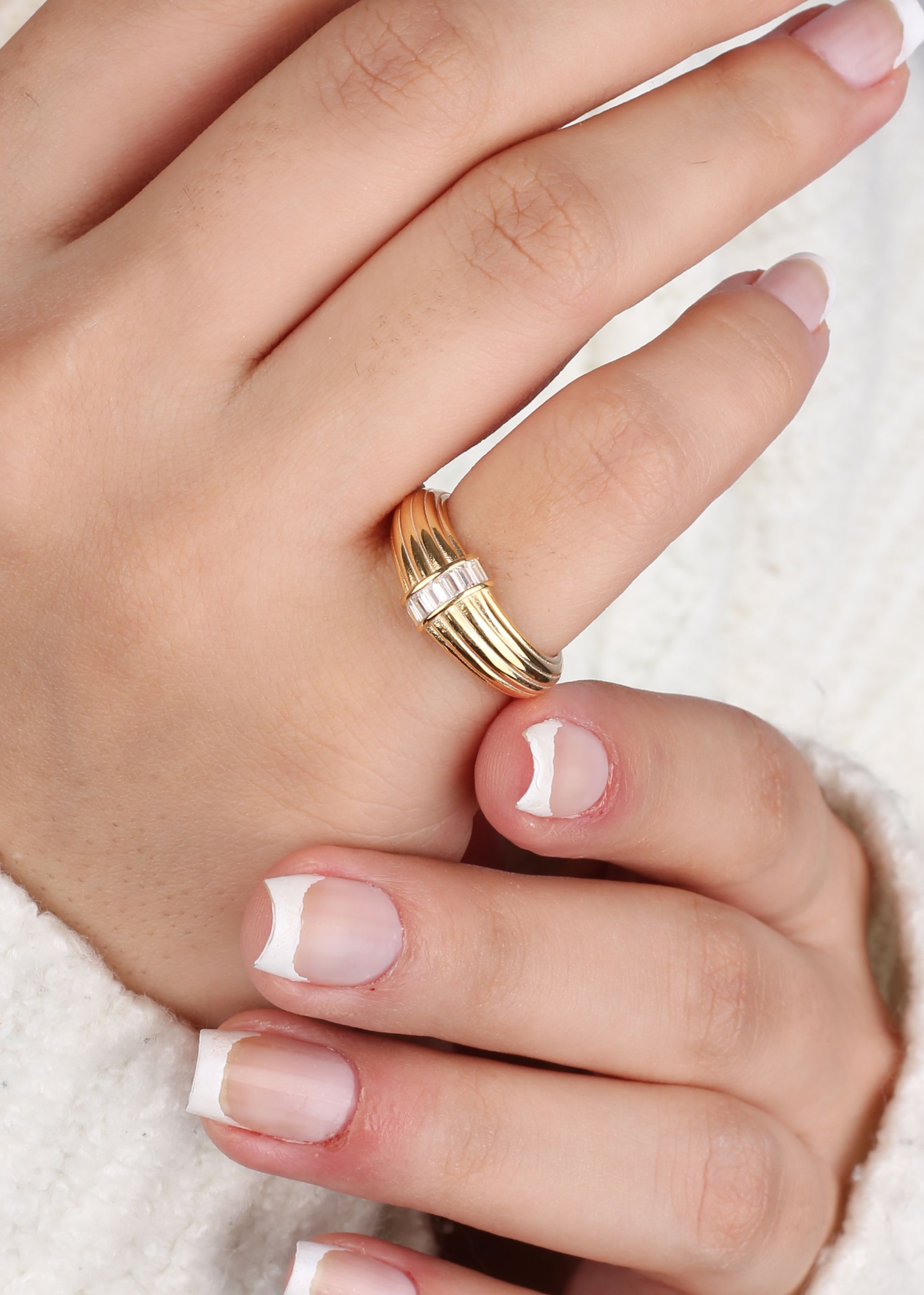 Silver Ring with Baguette Stone