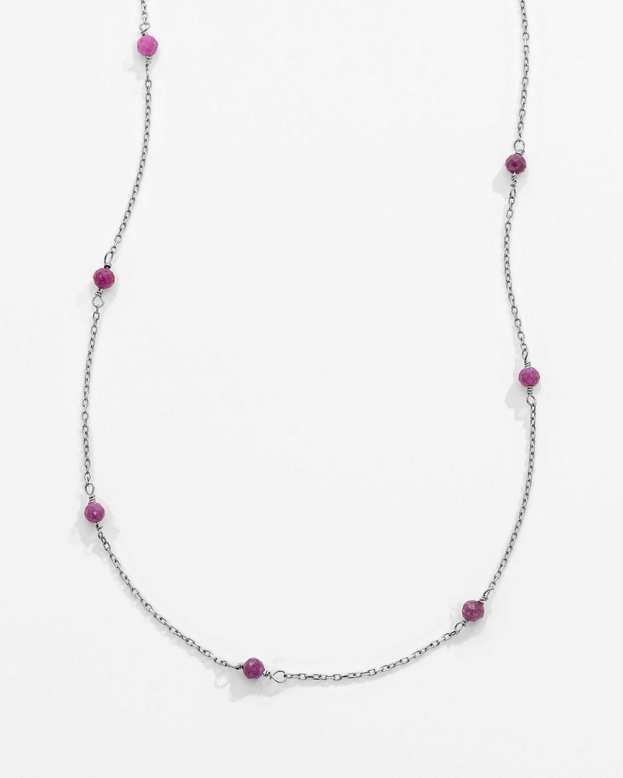 2.85 Carat Natural Ruby Silver Necklace - White Gold